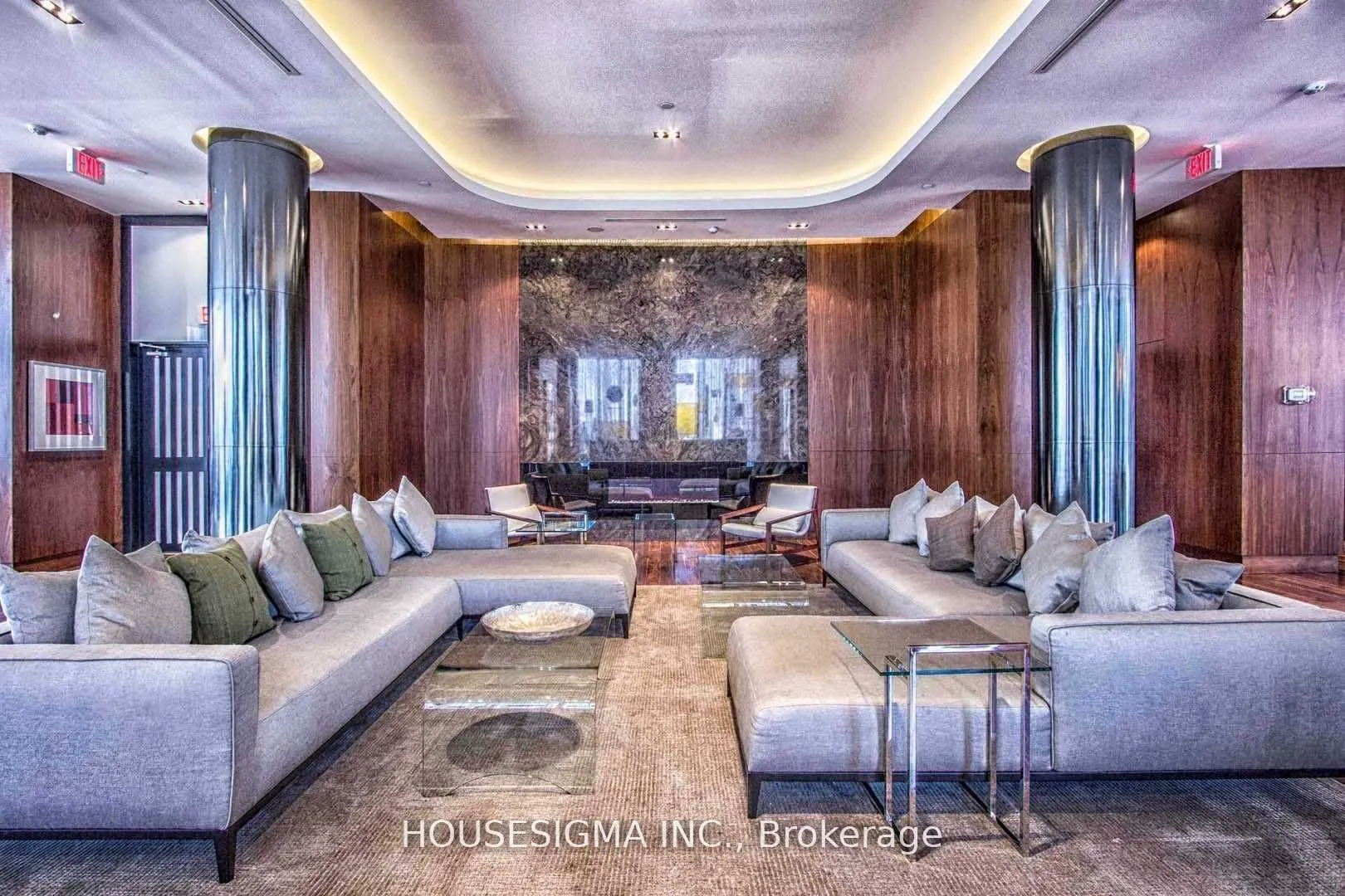 9 Valhalla Inn Road, #1509