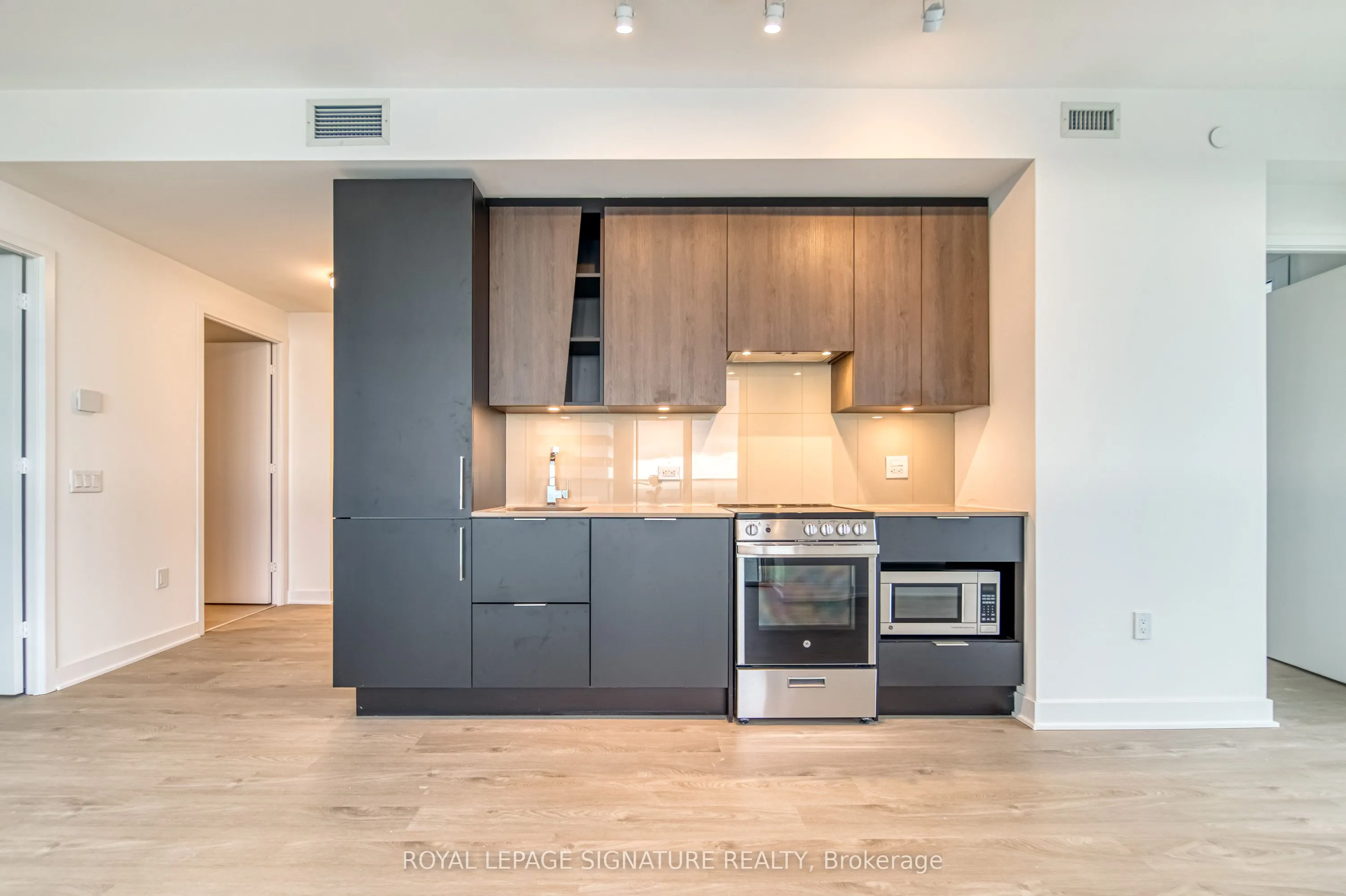 3900 Confederation Parkway, #4503