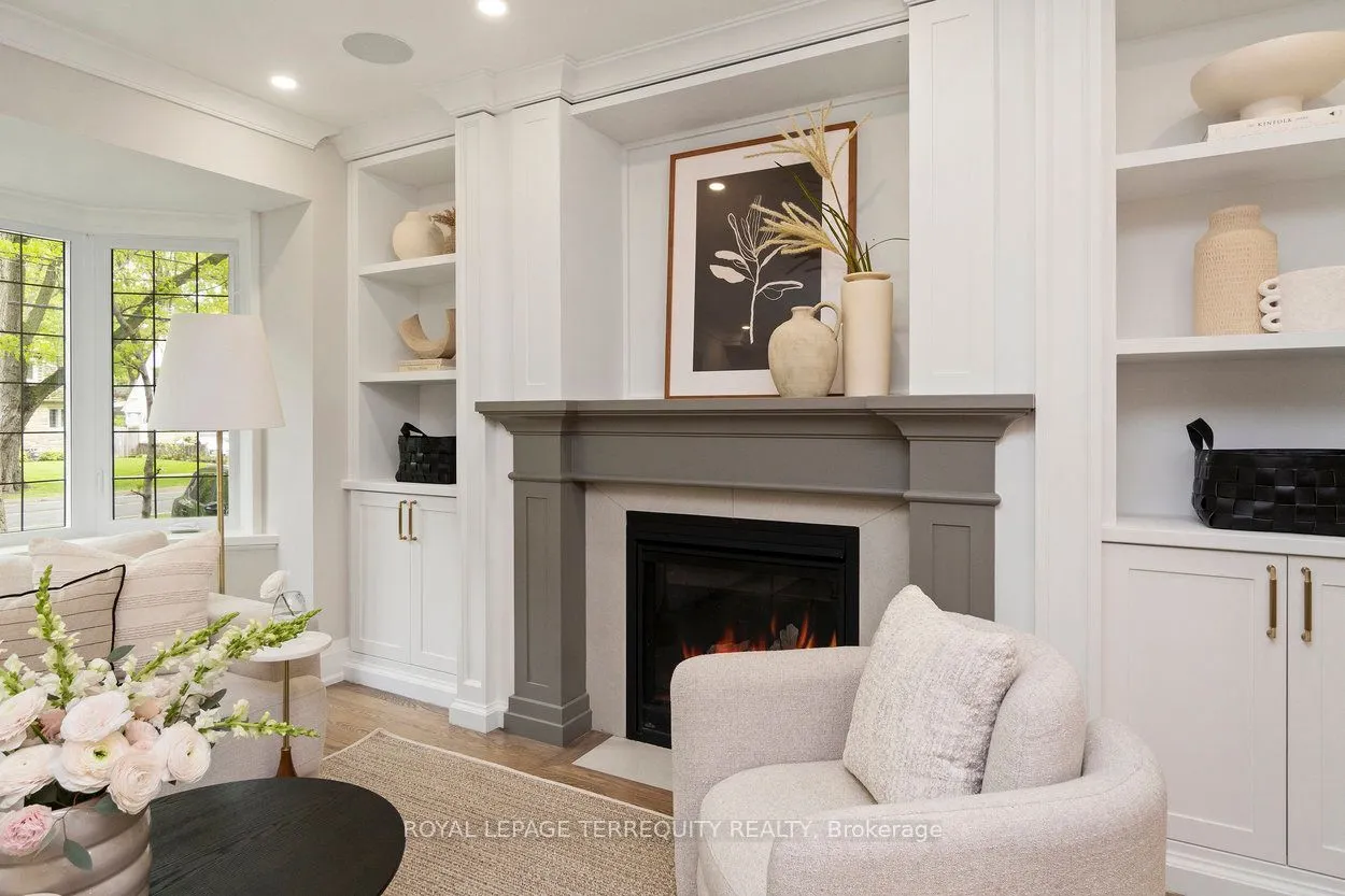 971 Royal York Road
