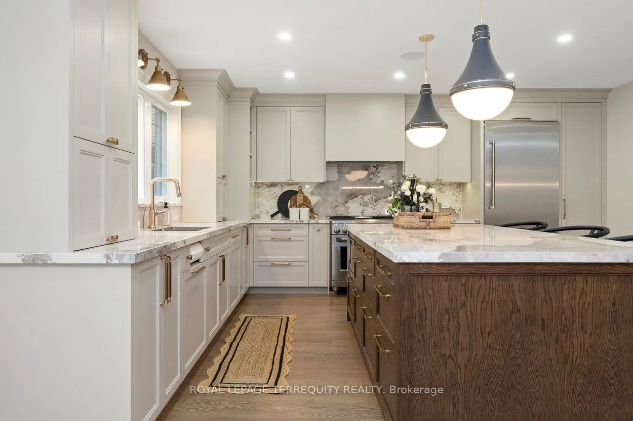 971 Royal York Road