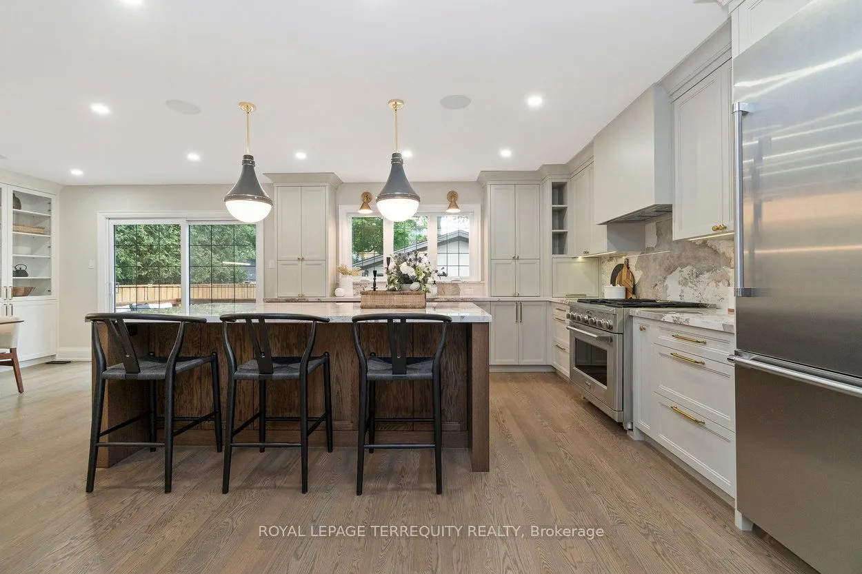 971 Royal York Road