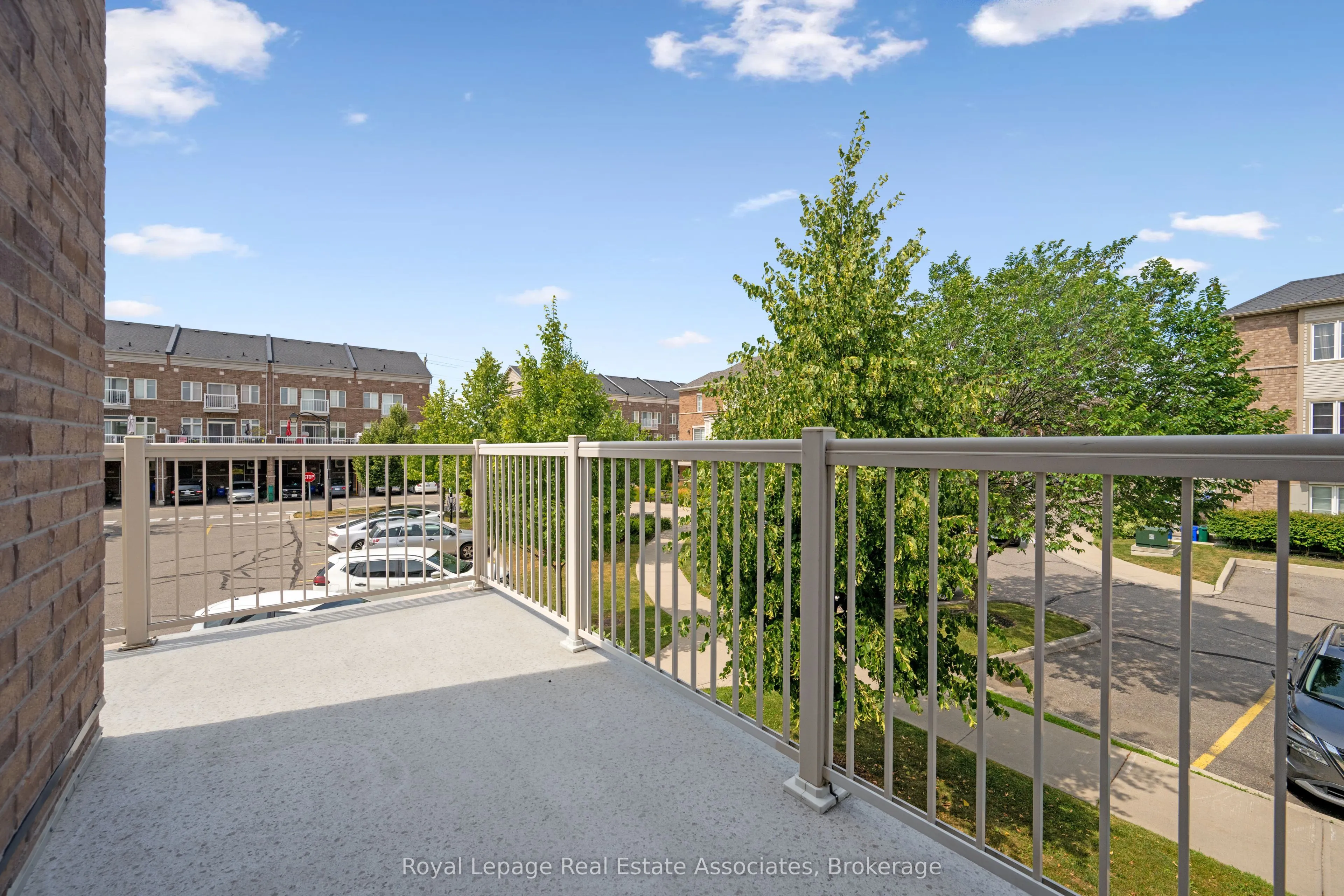 165 Hampshire Way