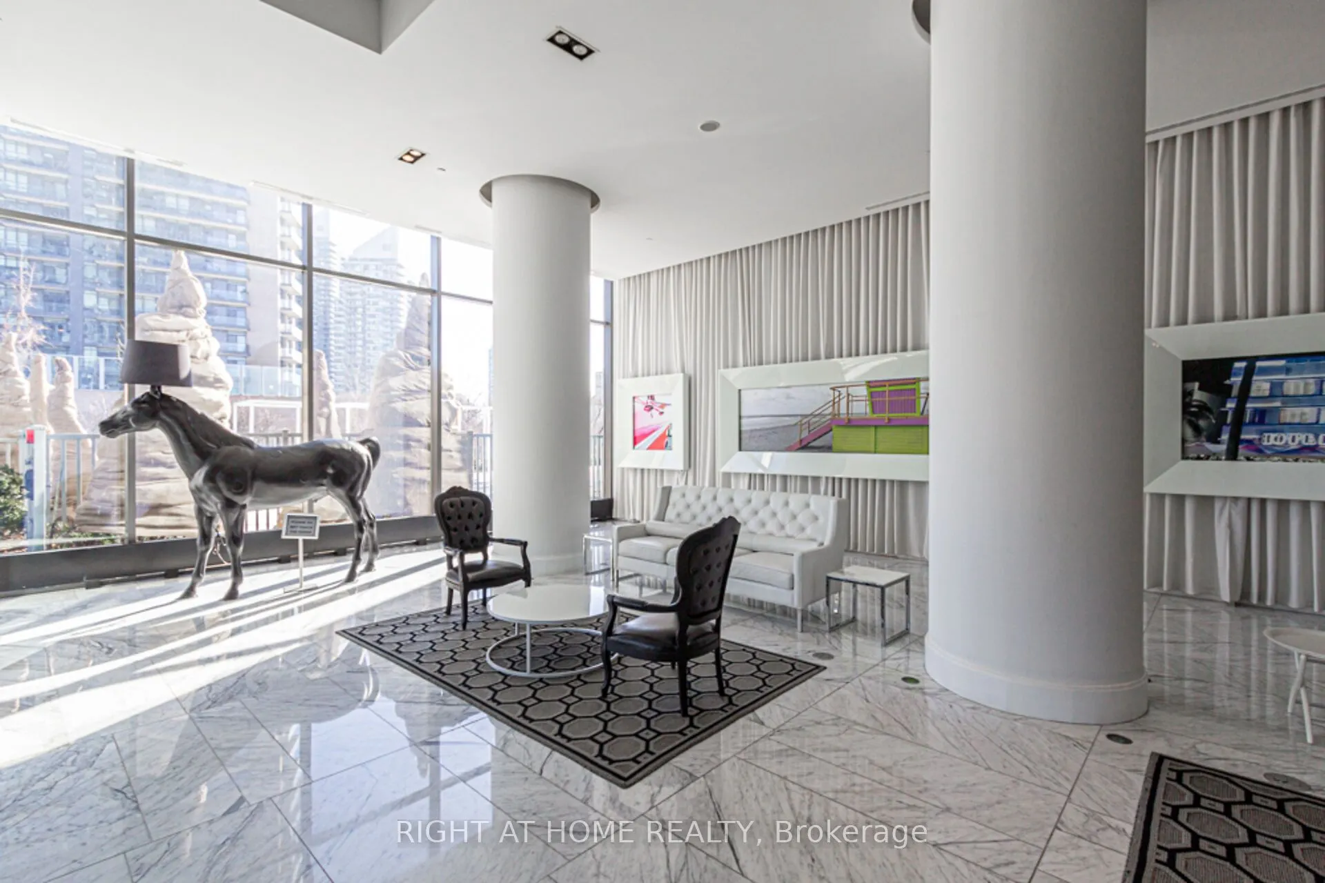 88 Park Lawn Road, #2605