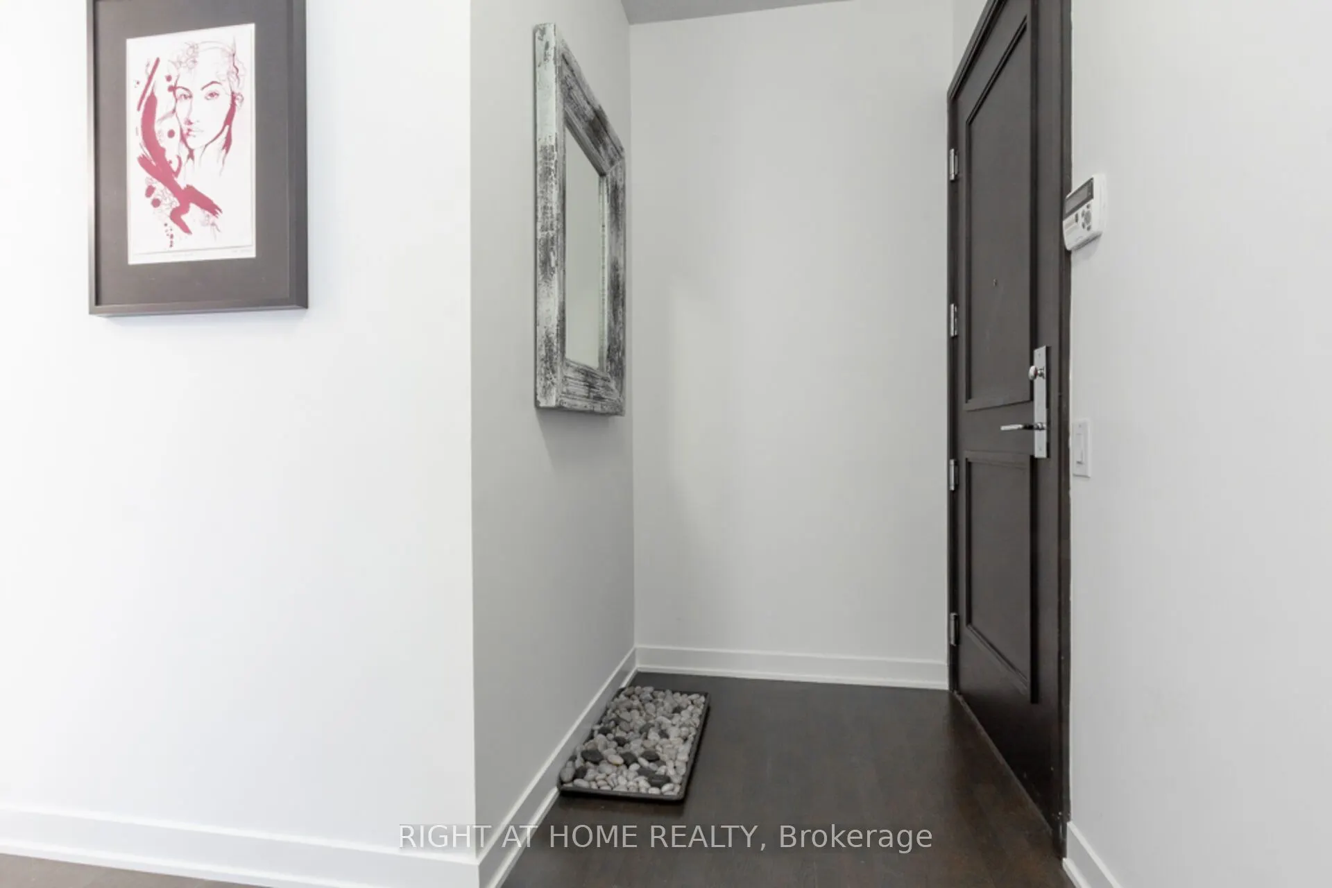 88 Park Lawn Road, #2605