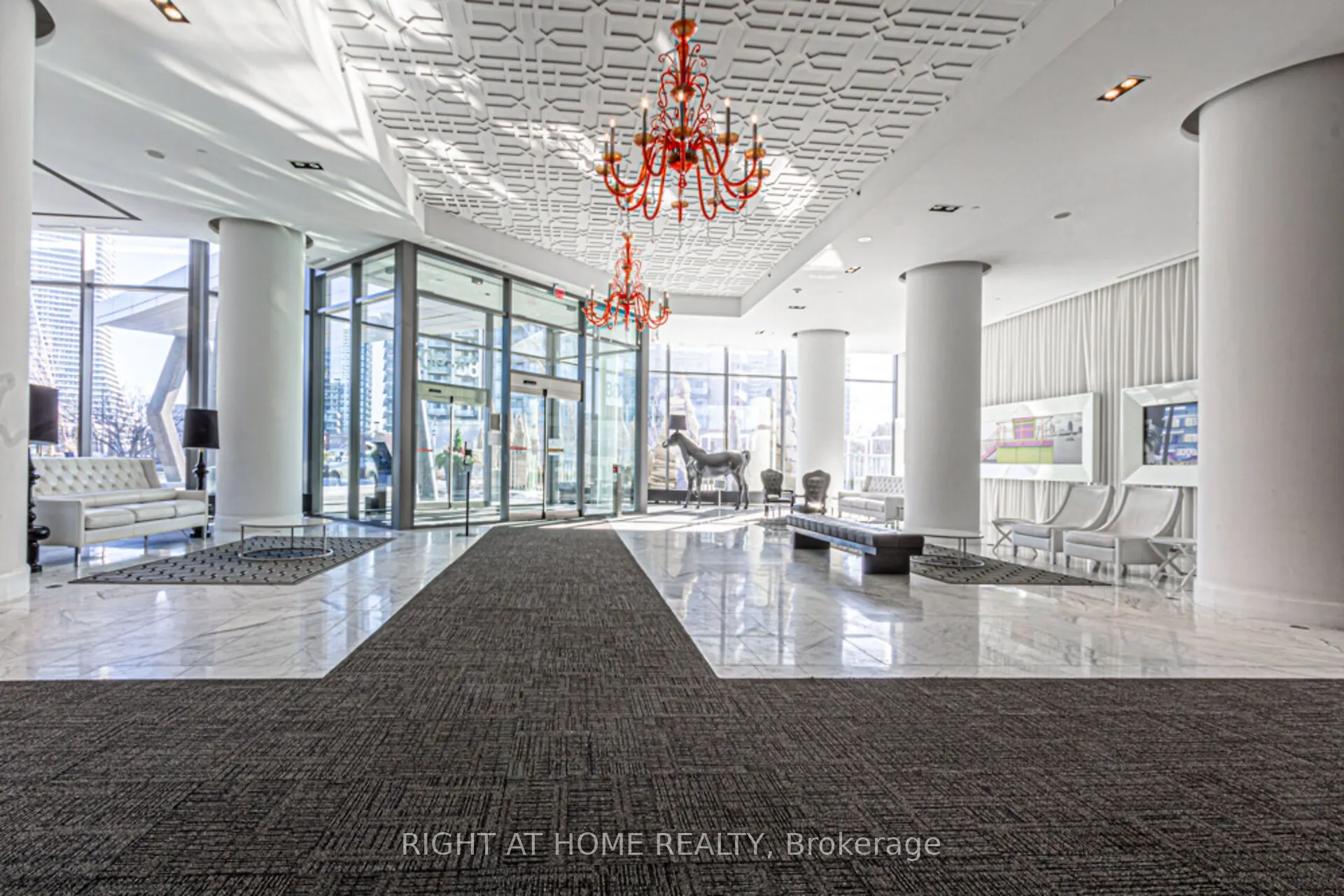 88 Park Lawn Road, #2605