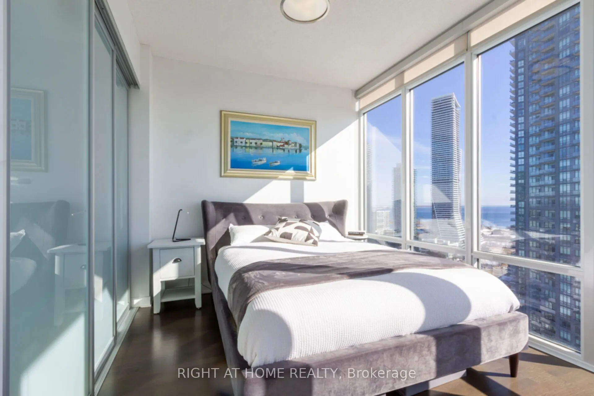 88 Park Lawn Road, #2605