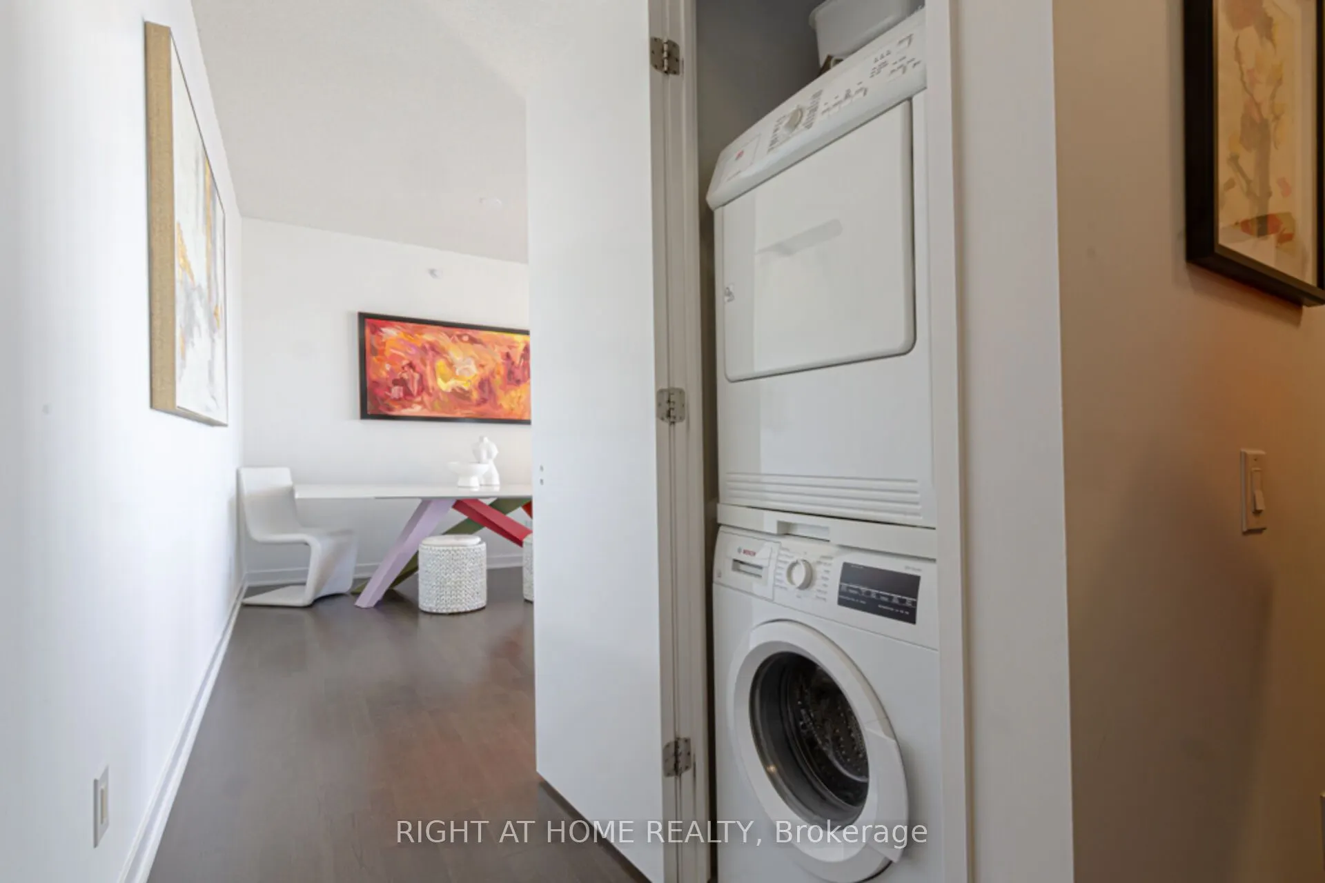 88 Park Lawn Road, #2605