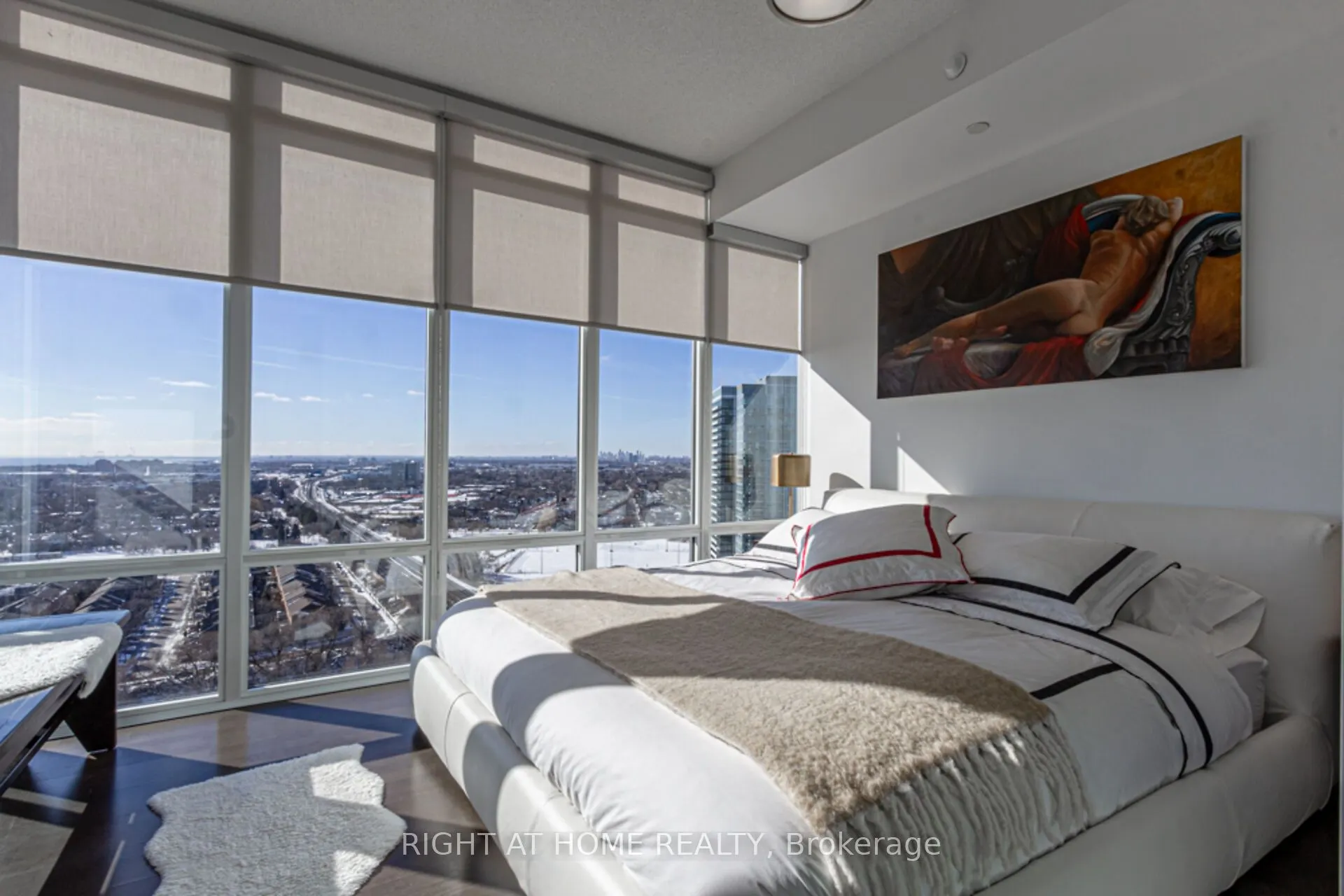 88 Park Lawn Road, #2605
