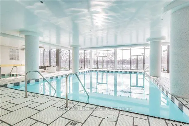 88 Park Lawn Road, #2605