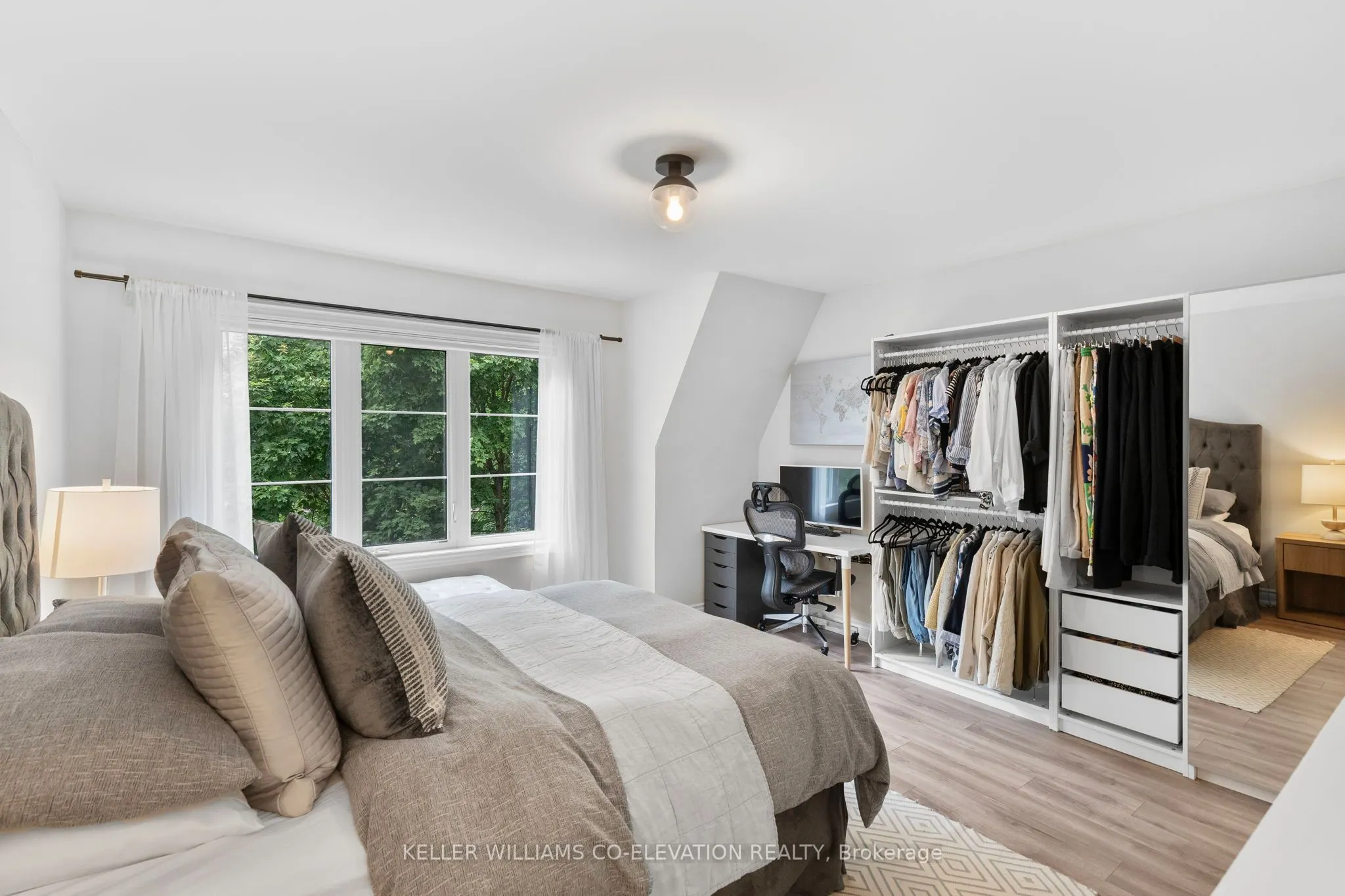 70 Dryden Way
