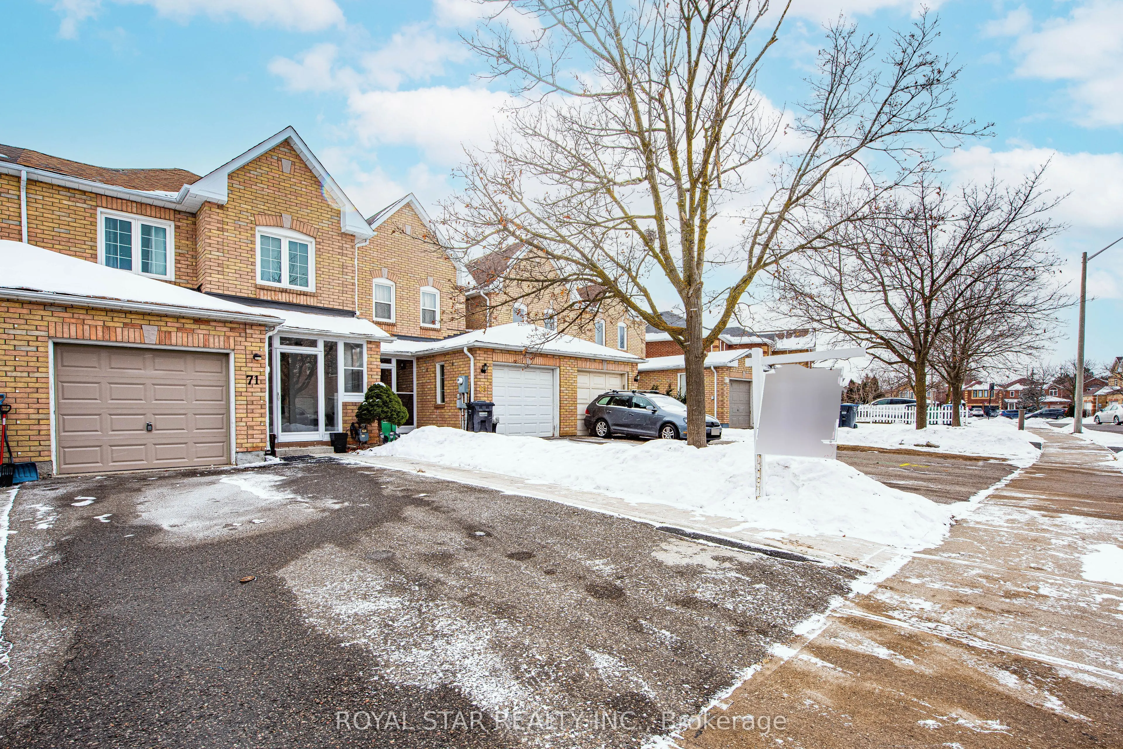 71 Muirland Crescent