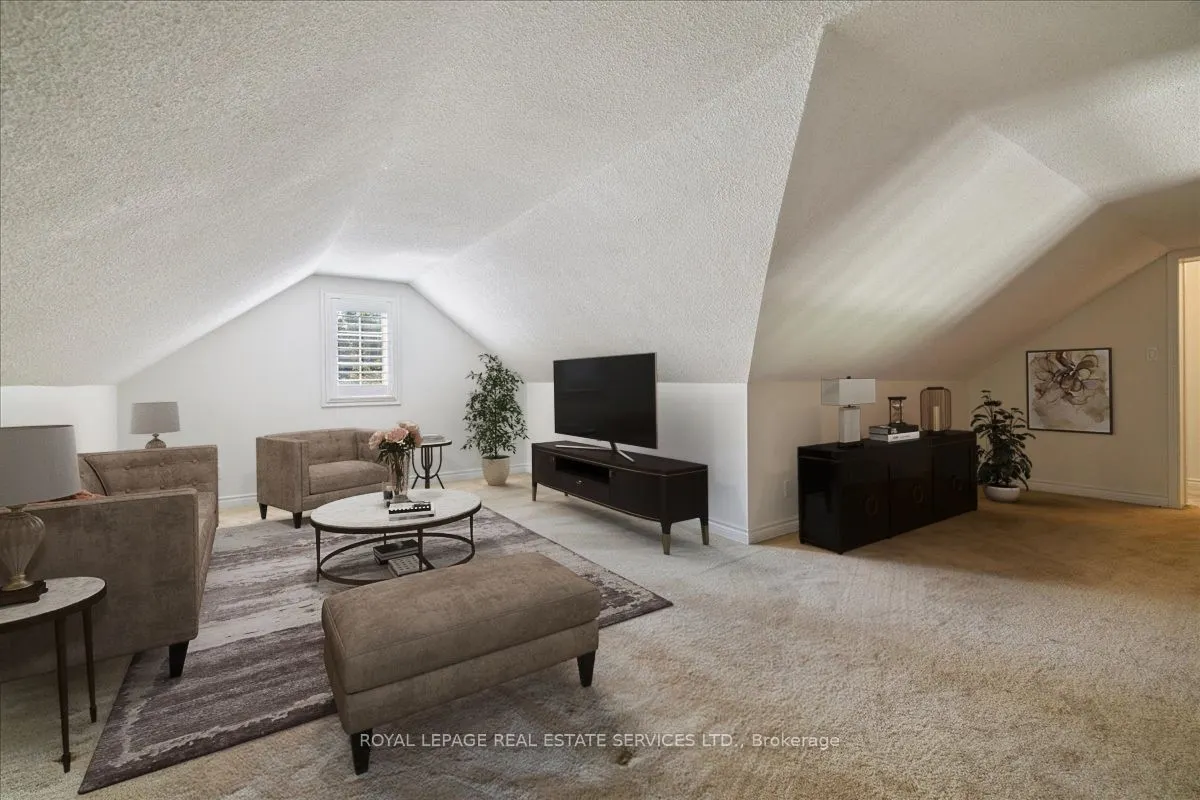 3267 Shelburne Place