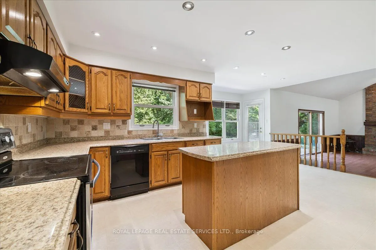 3267 Shelburne Place