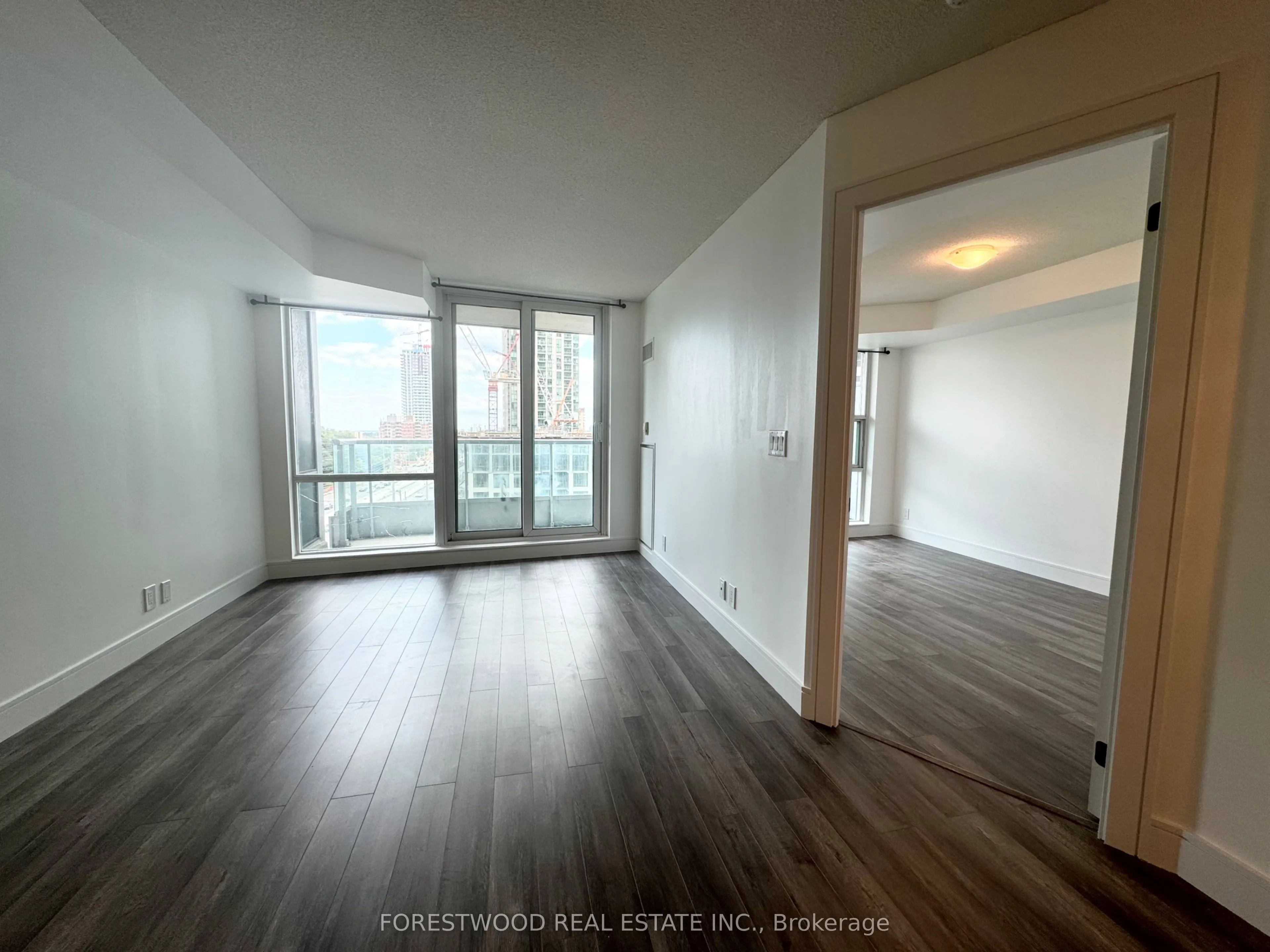 1 Elm Drive, #703