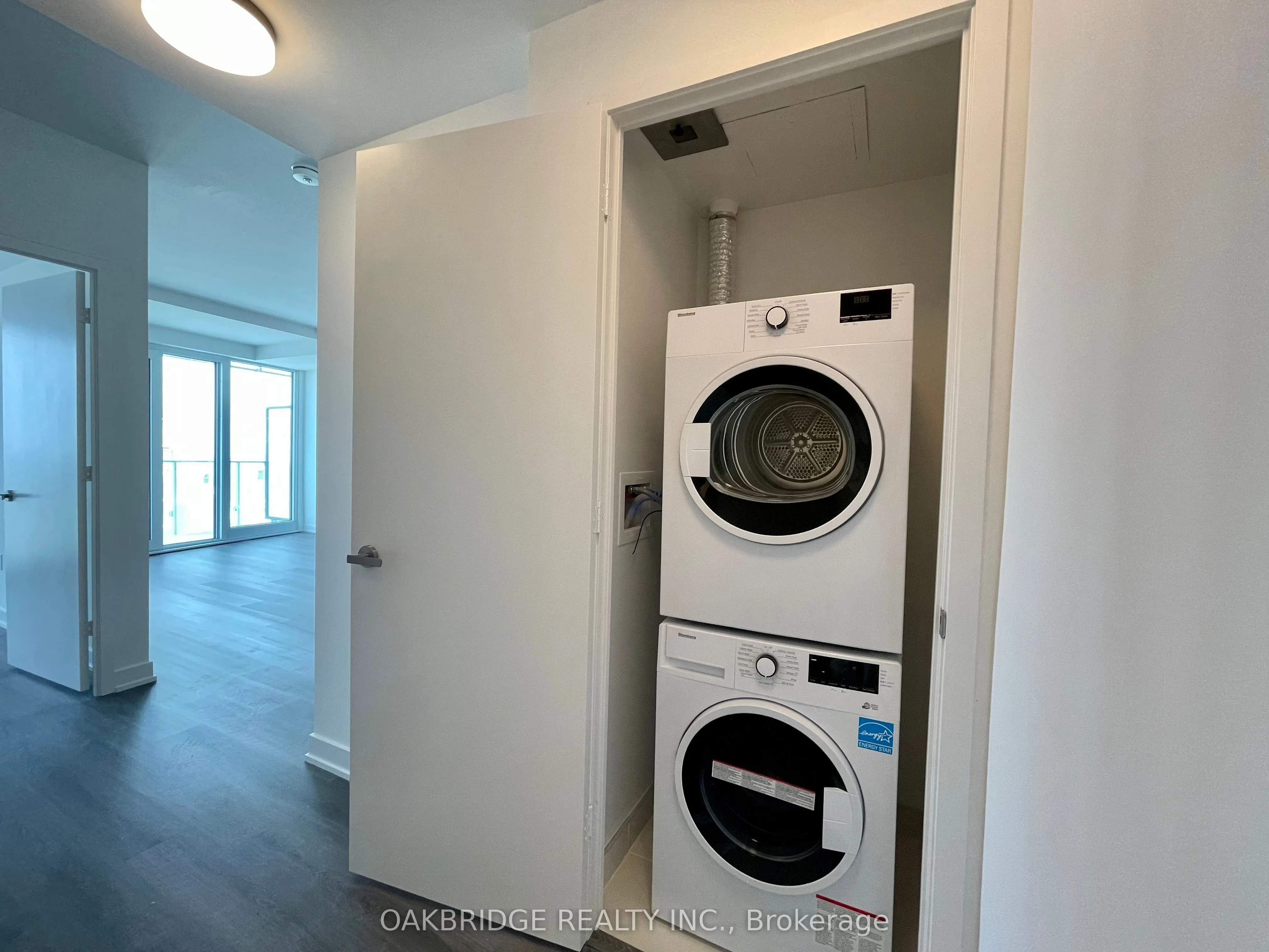 3883 Quartz Road, #4002