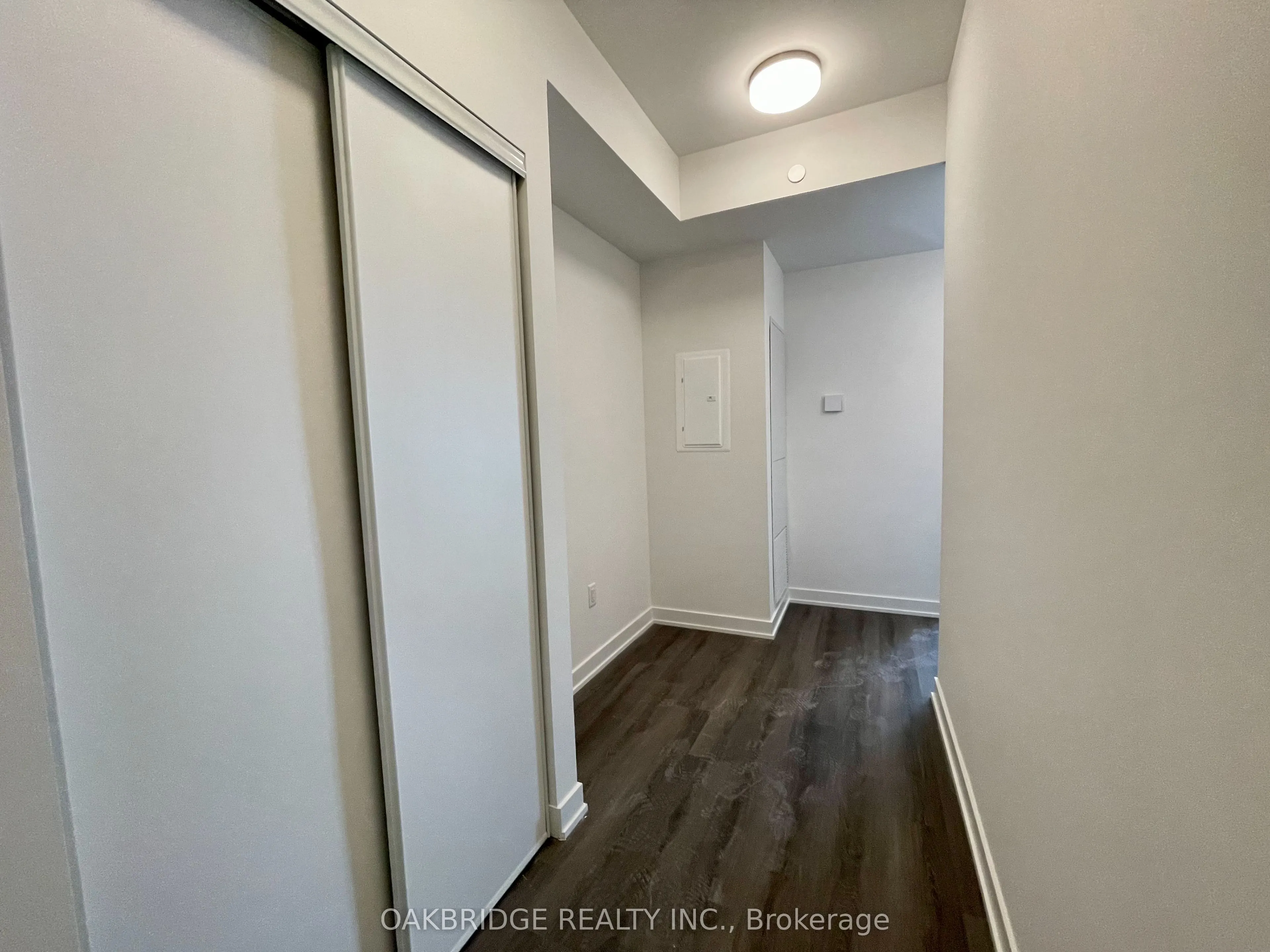 3883 Quartz Road, #4002