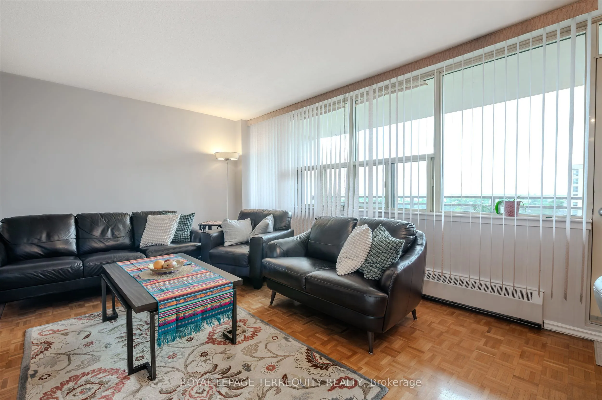155 Marlee Avenue, #2201