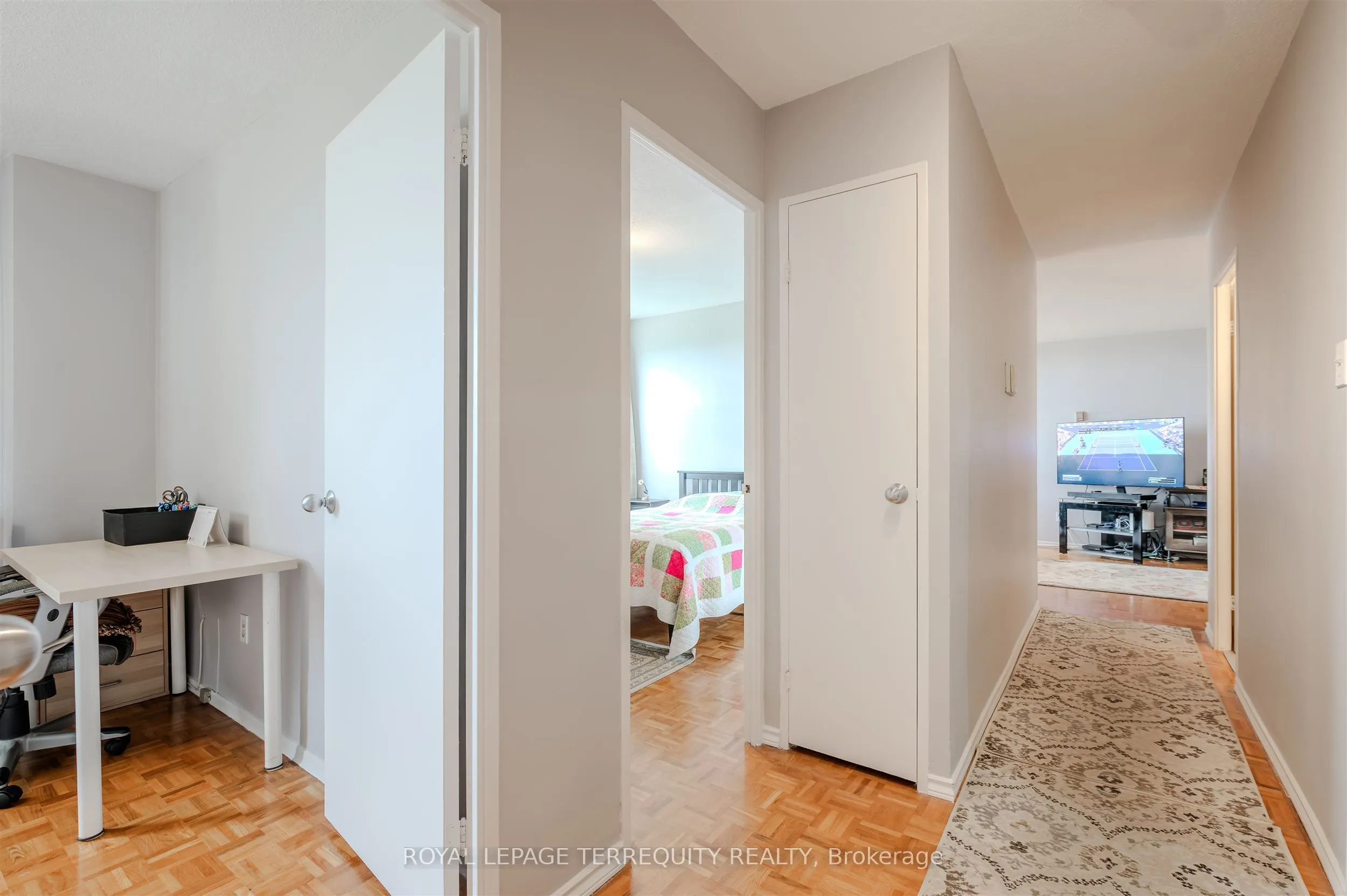 155 Marlee Avenue, #2201