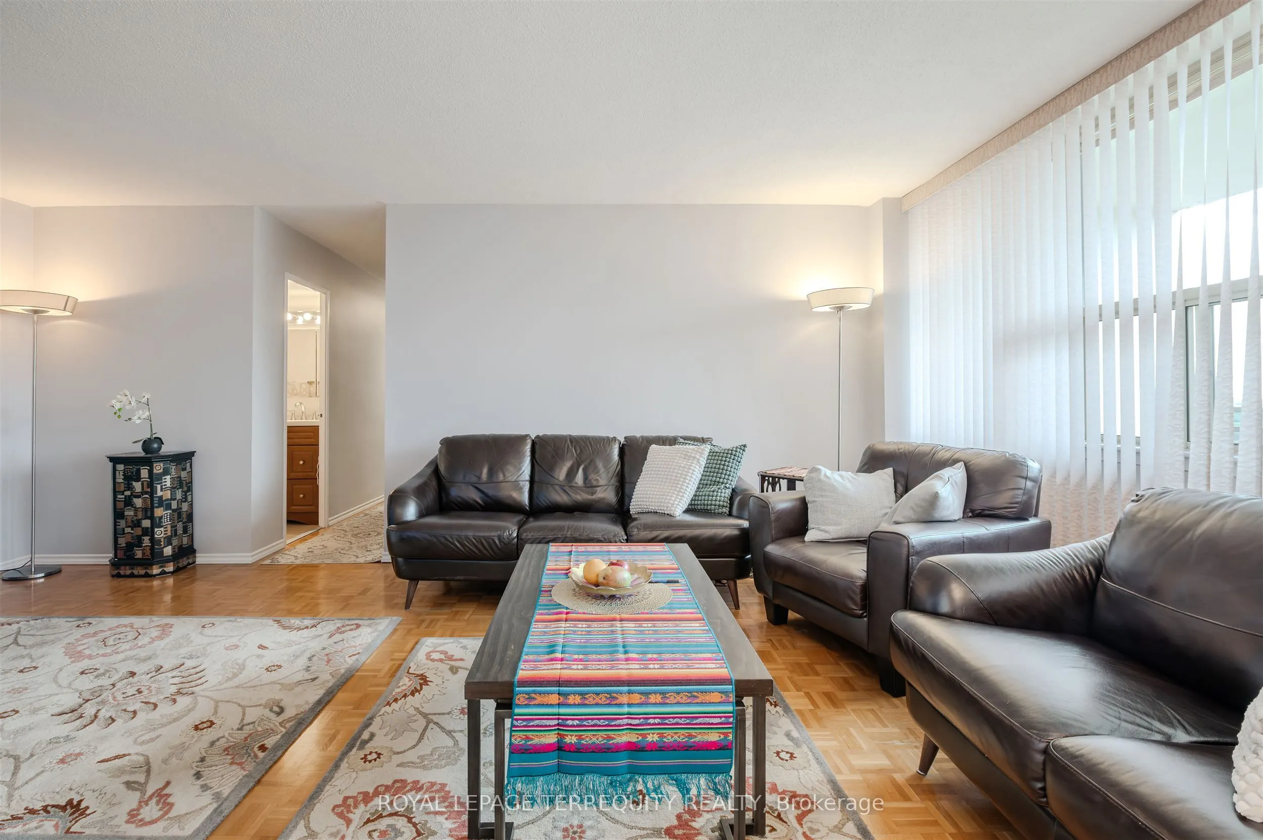 155 Marlee Avenue, #2201