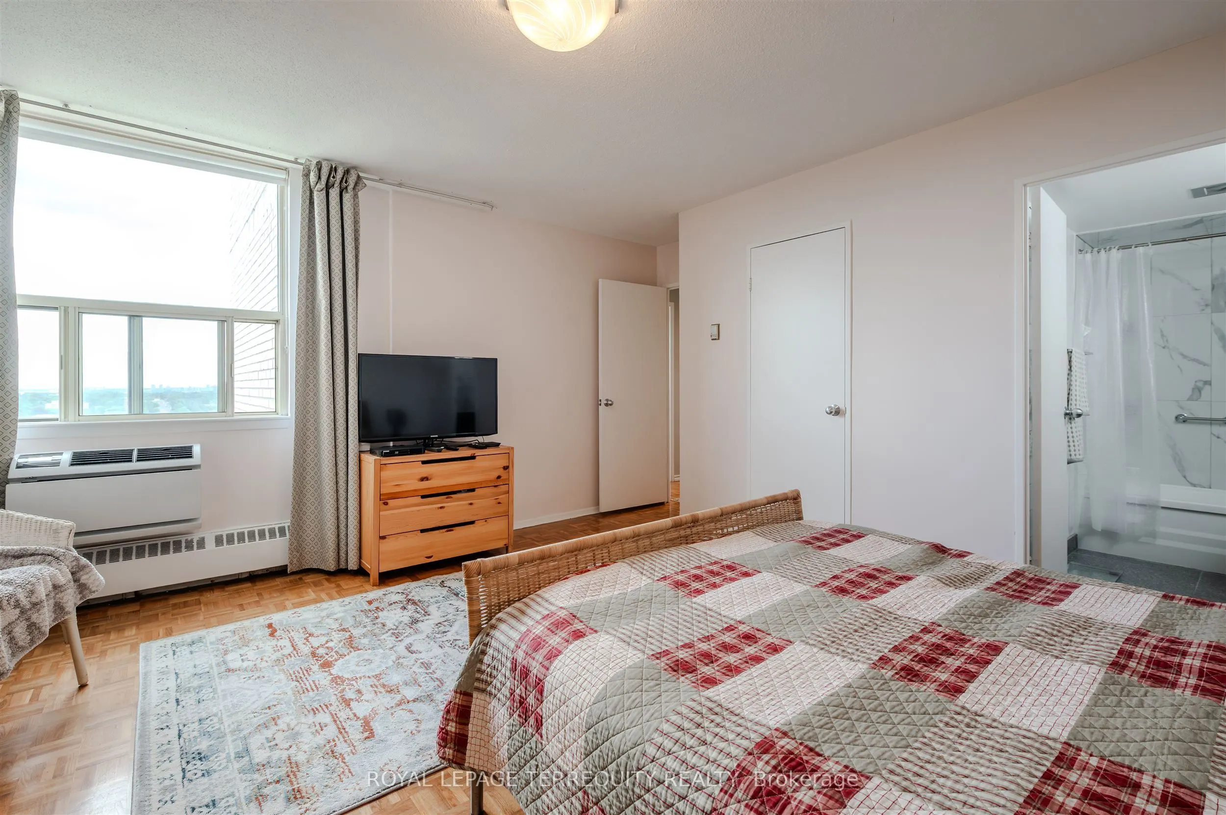 155 Marlee Avenue, #2201