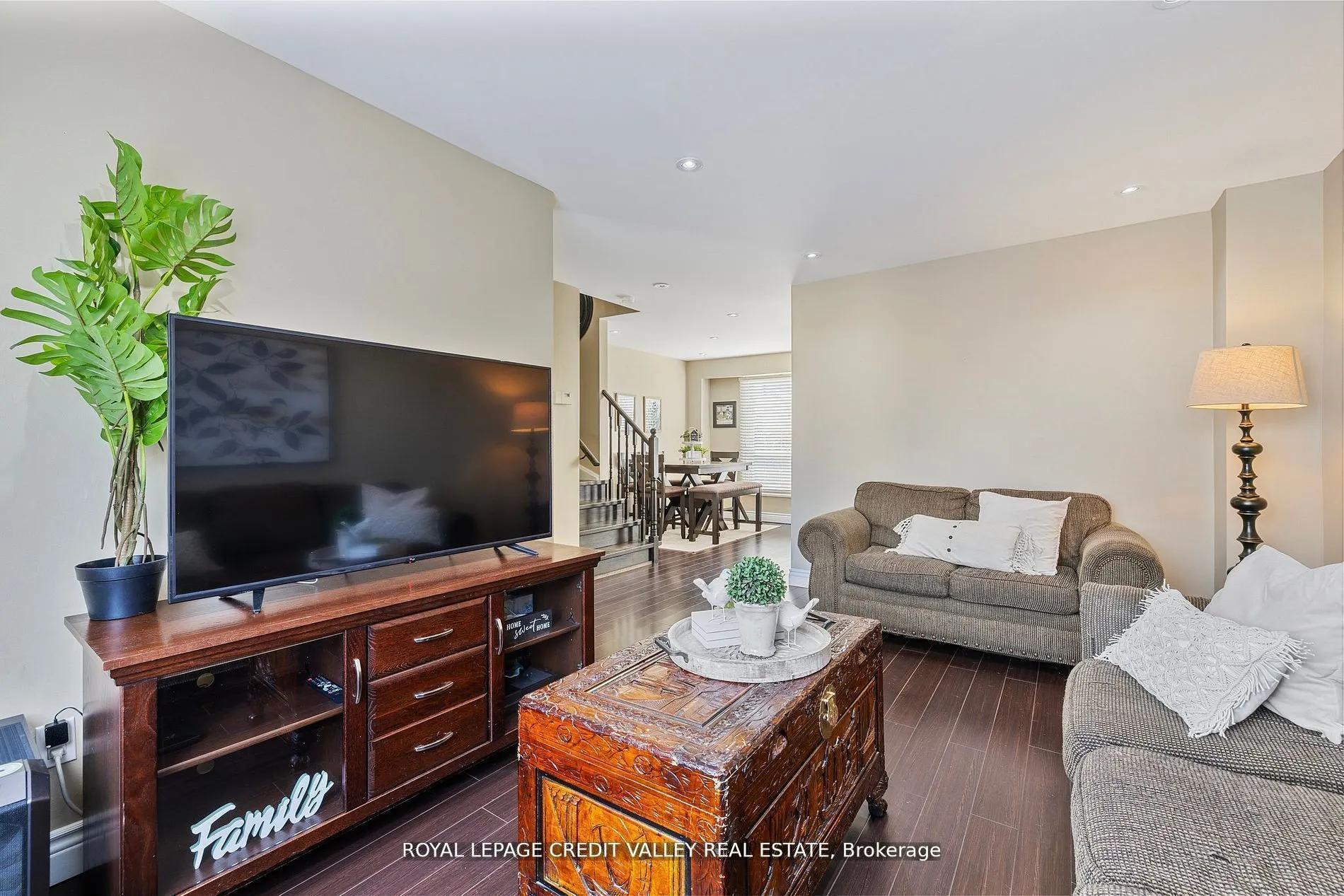 28 Kincaid Court