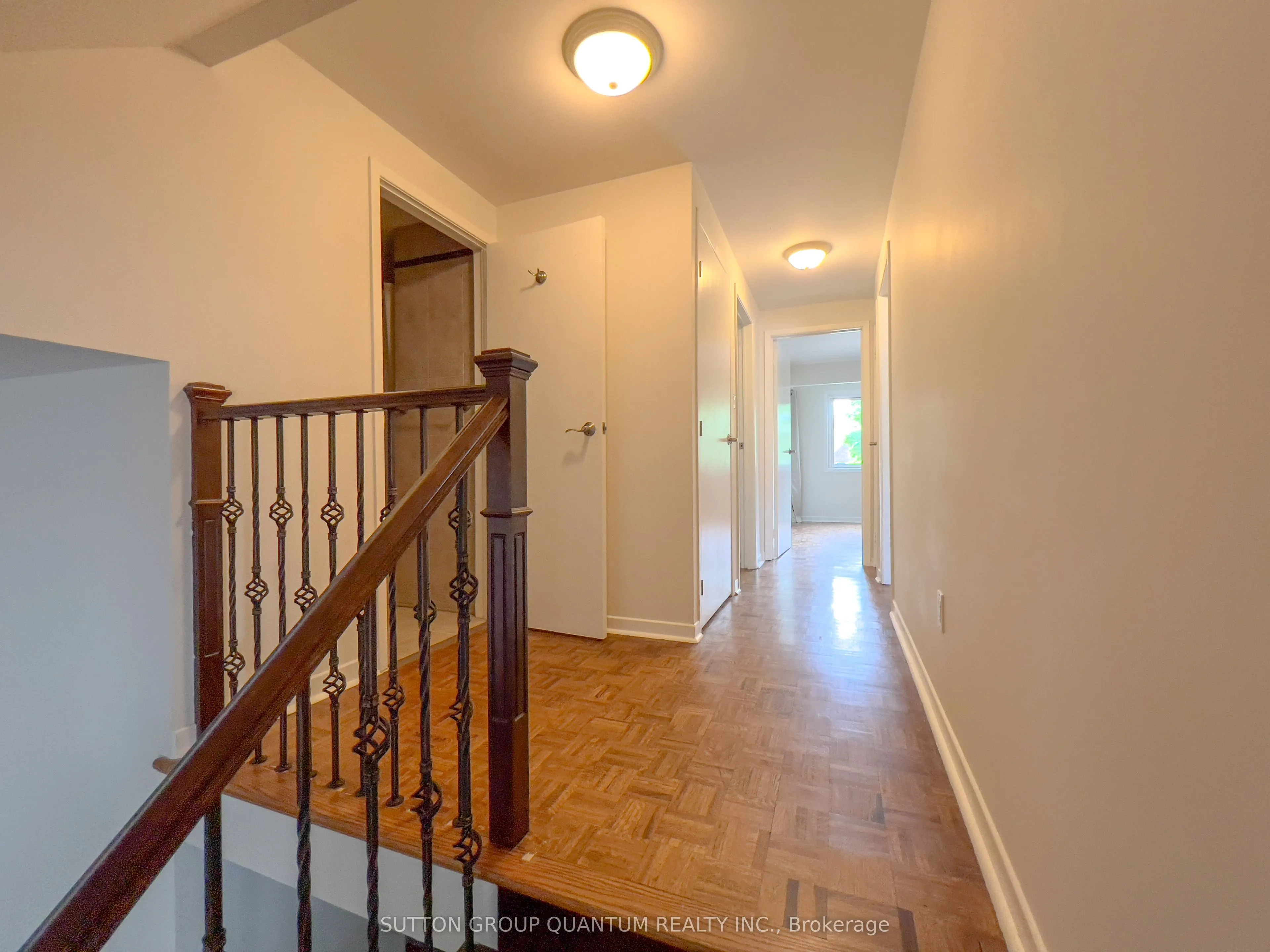 4262 Jefton Crescent