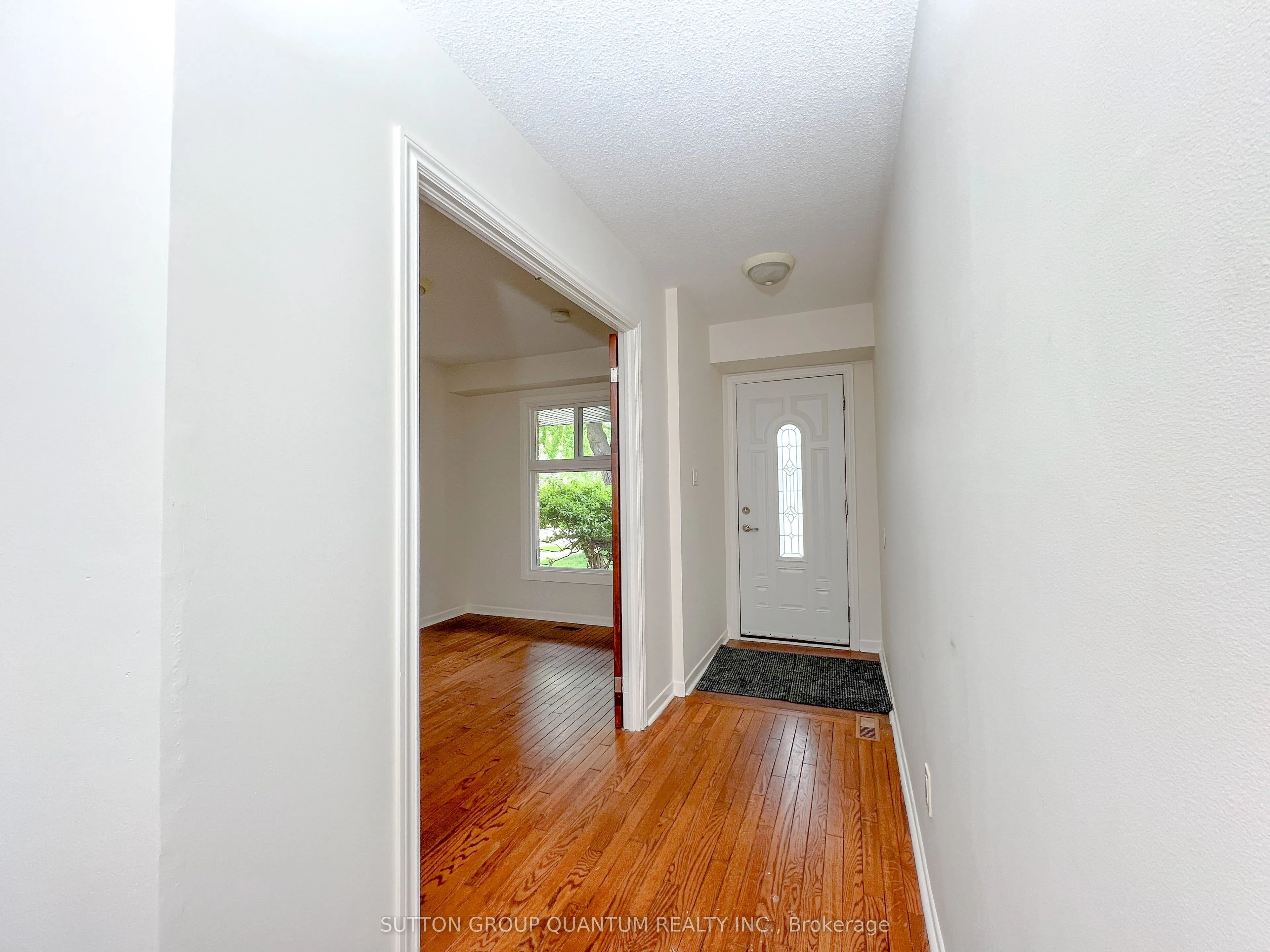 4262 Jefton Crescent