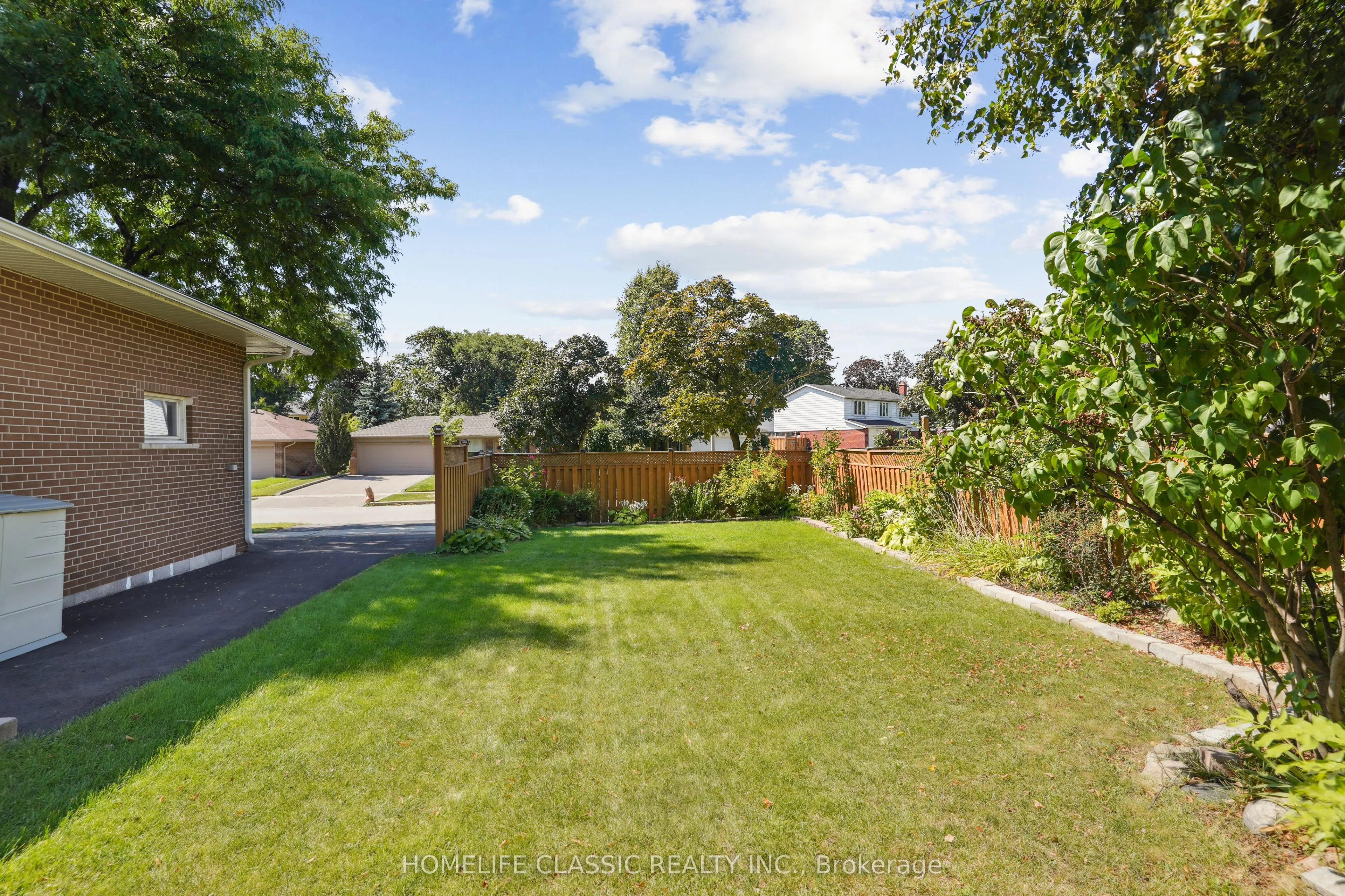 67 Beaver Bend Crescent