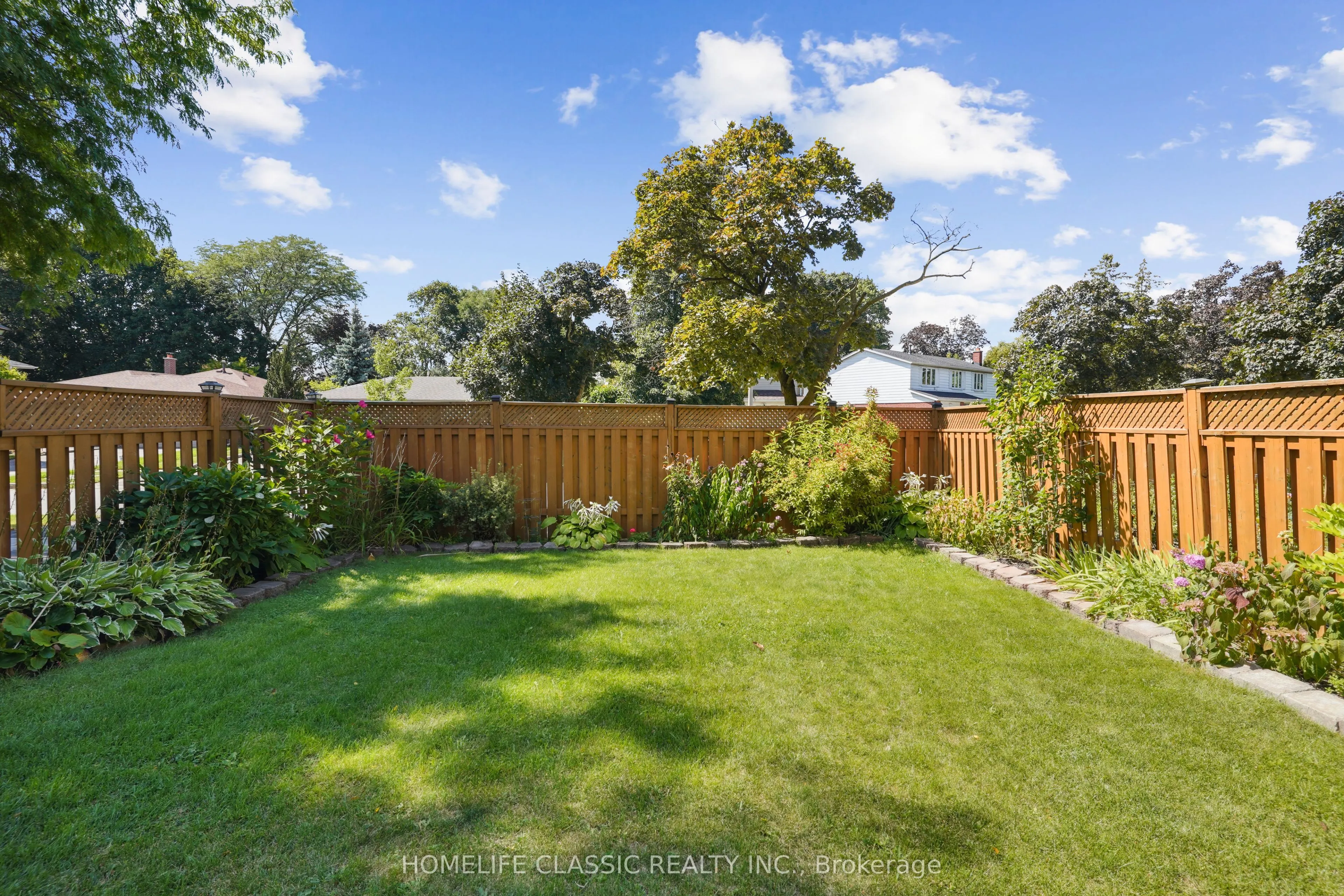 67 Beaver Bend Crescent