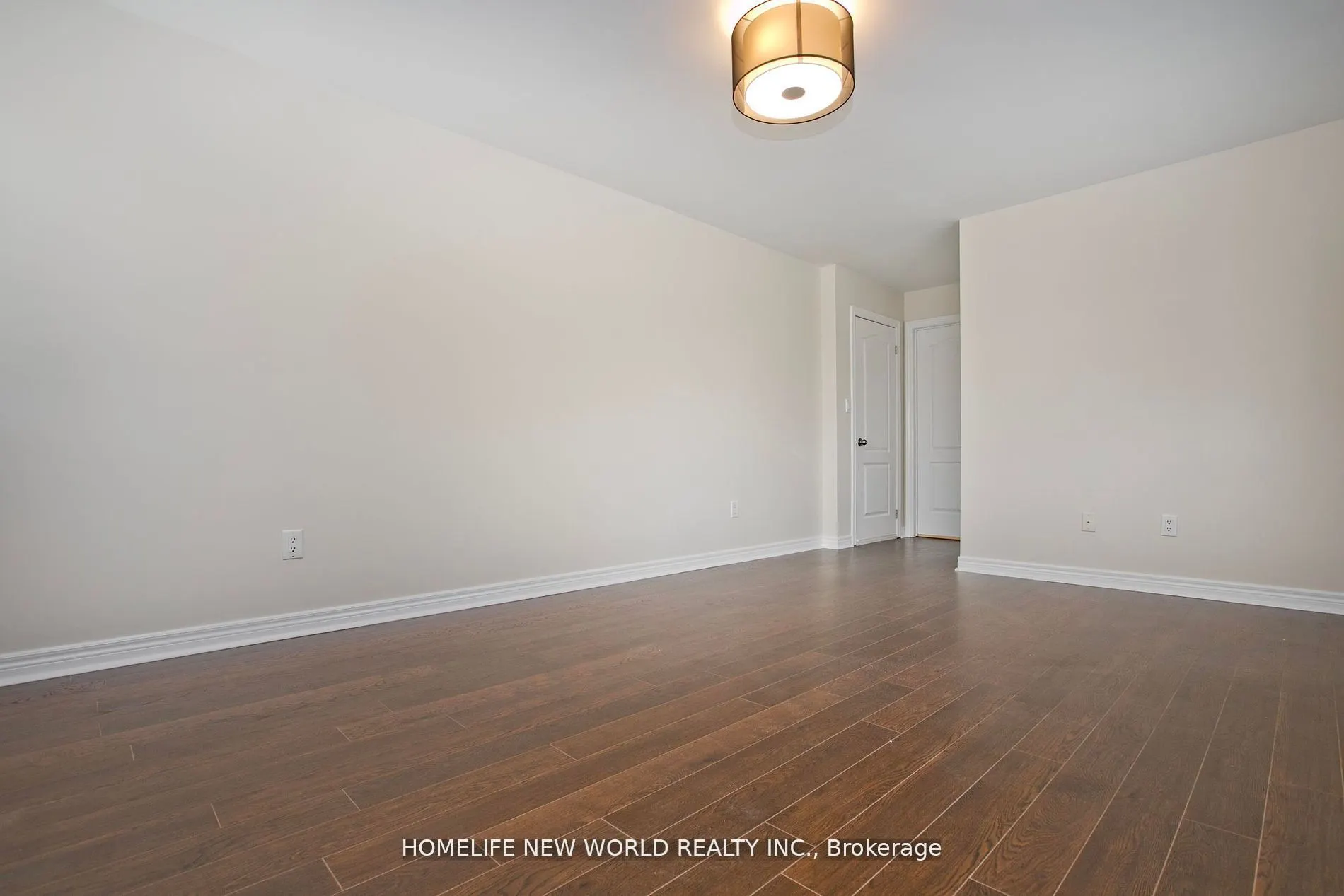 3040 Fifth Line W, #1