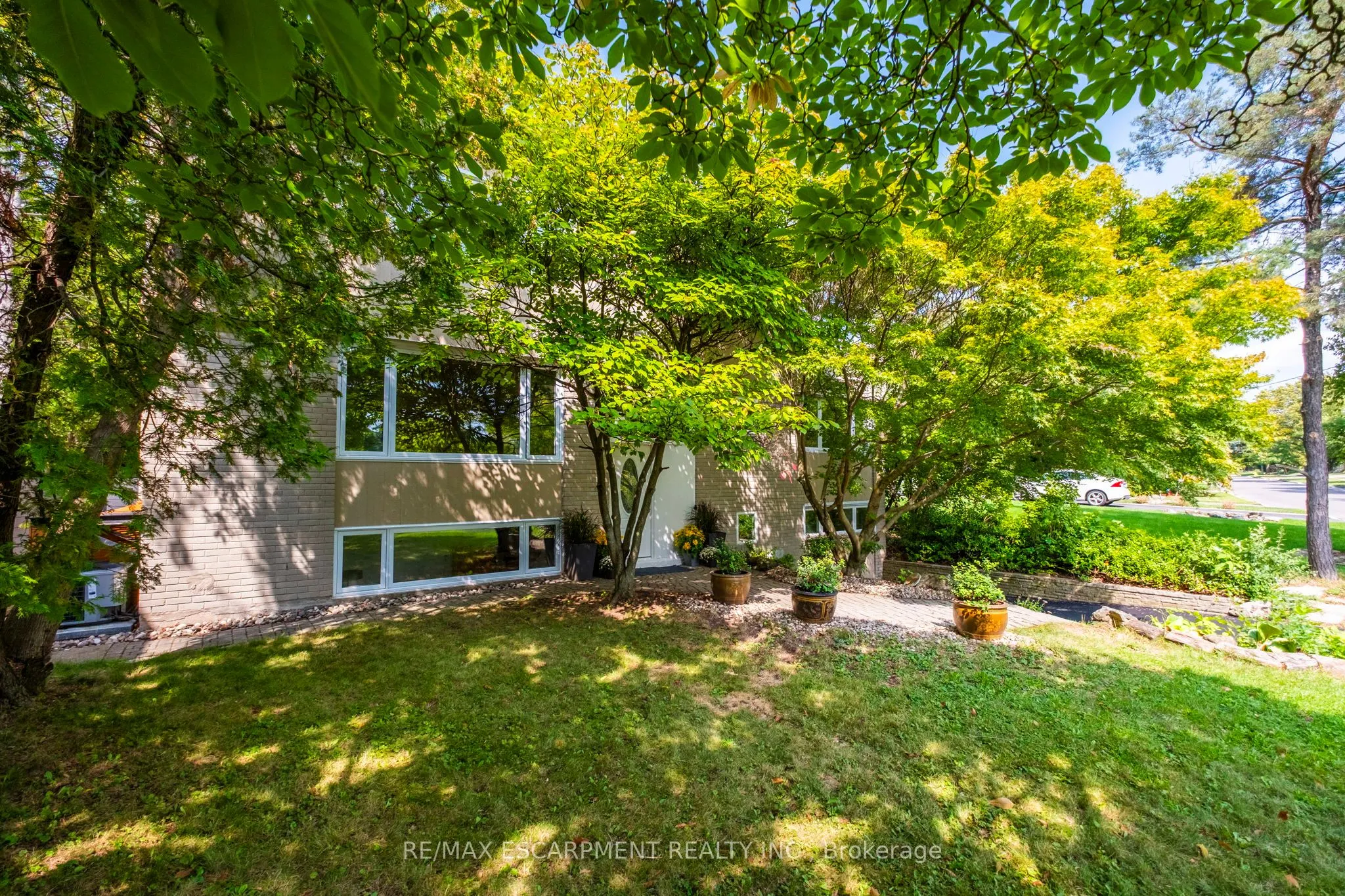 463 Grand Boulevard