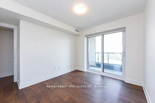 5 Mabelle Avenue, #2535