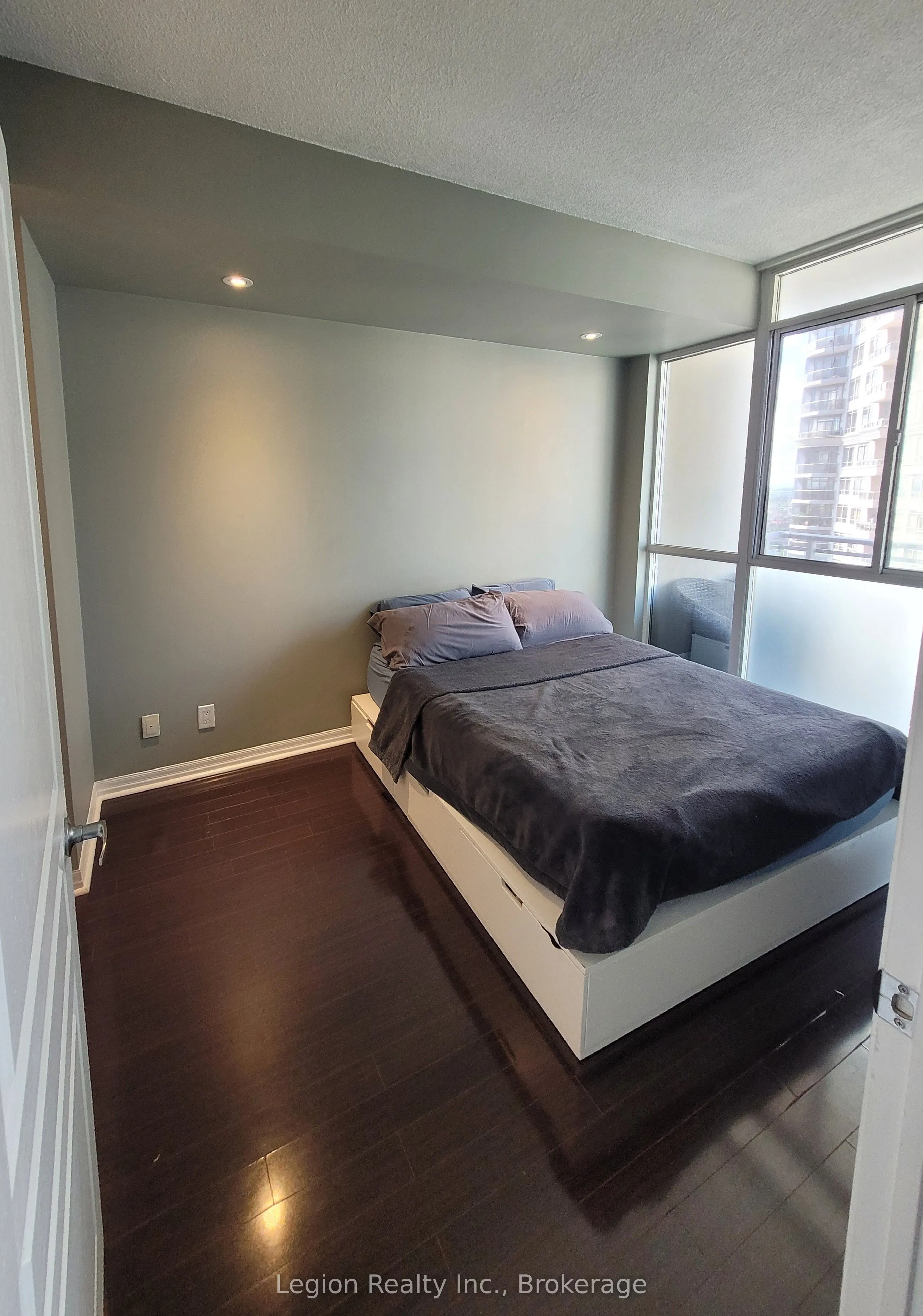 225 Webb Drive, #2301