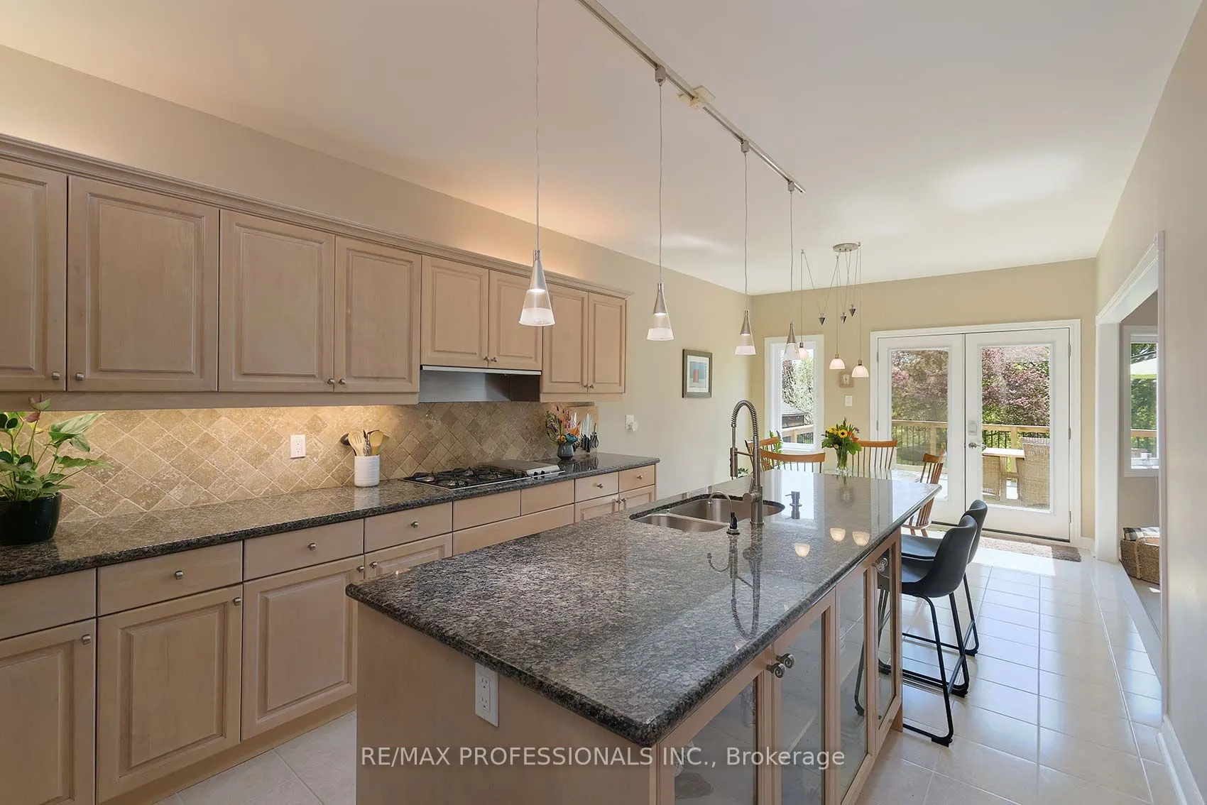 1777 Covington Terrace