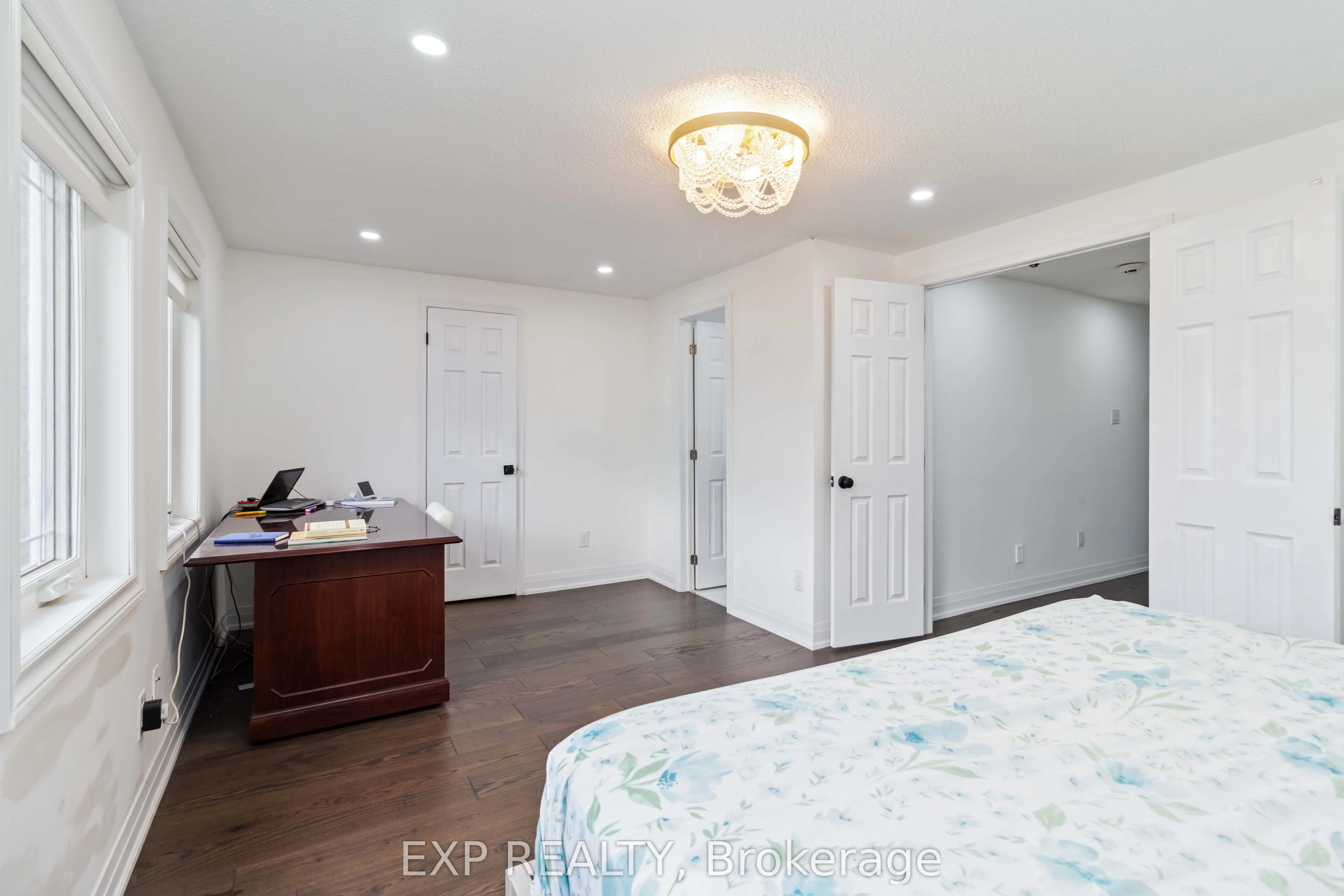 27 Cheviot Crescent