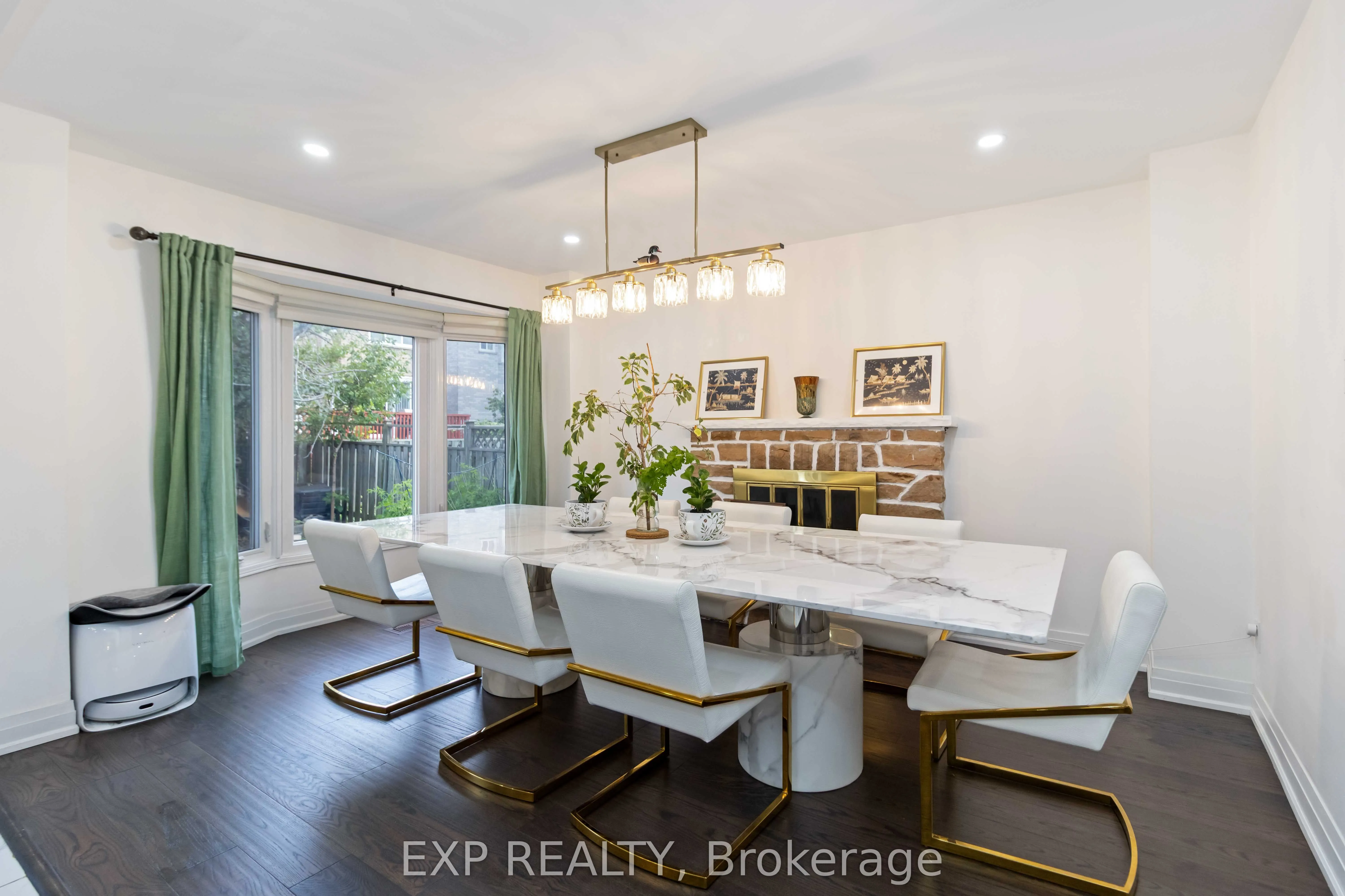 27 Cheviot Crescent