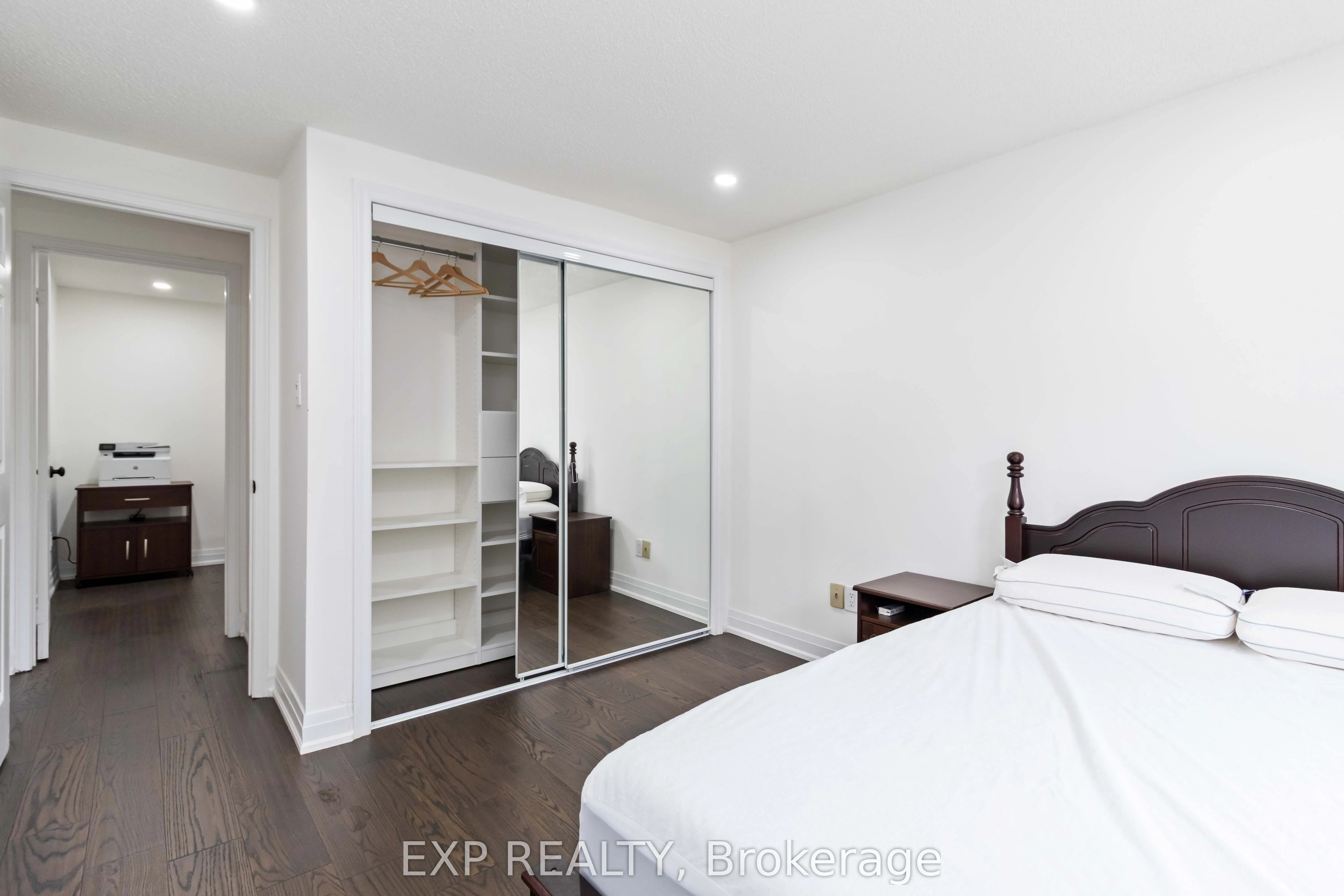 27 Cheviot Crescent