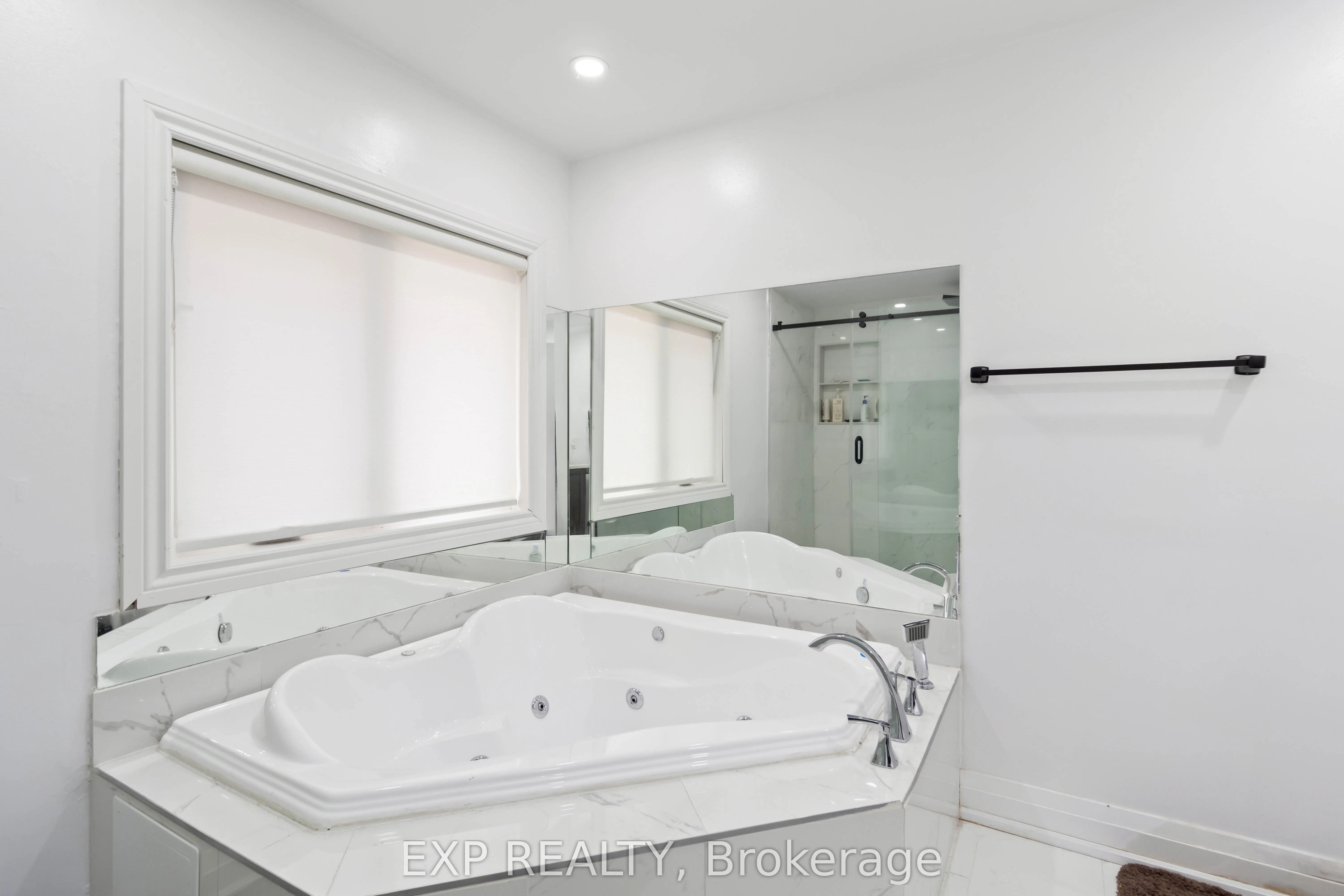 27 Cheviot Crescent