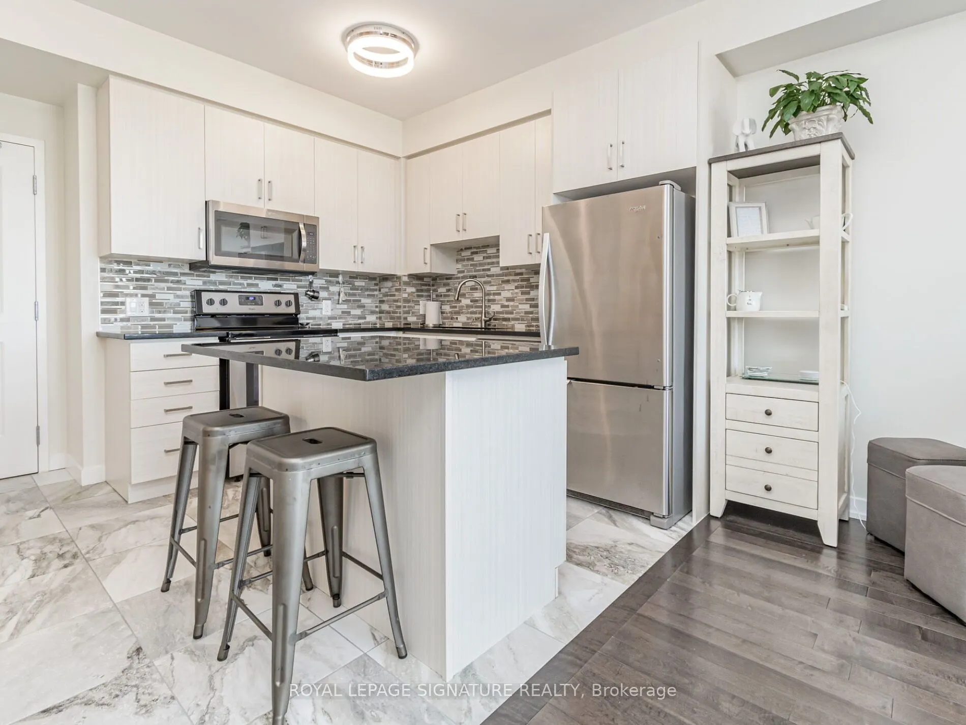 2486 Old Bronte Road, #510