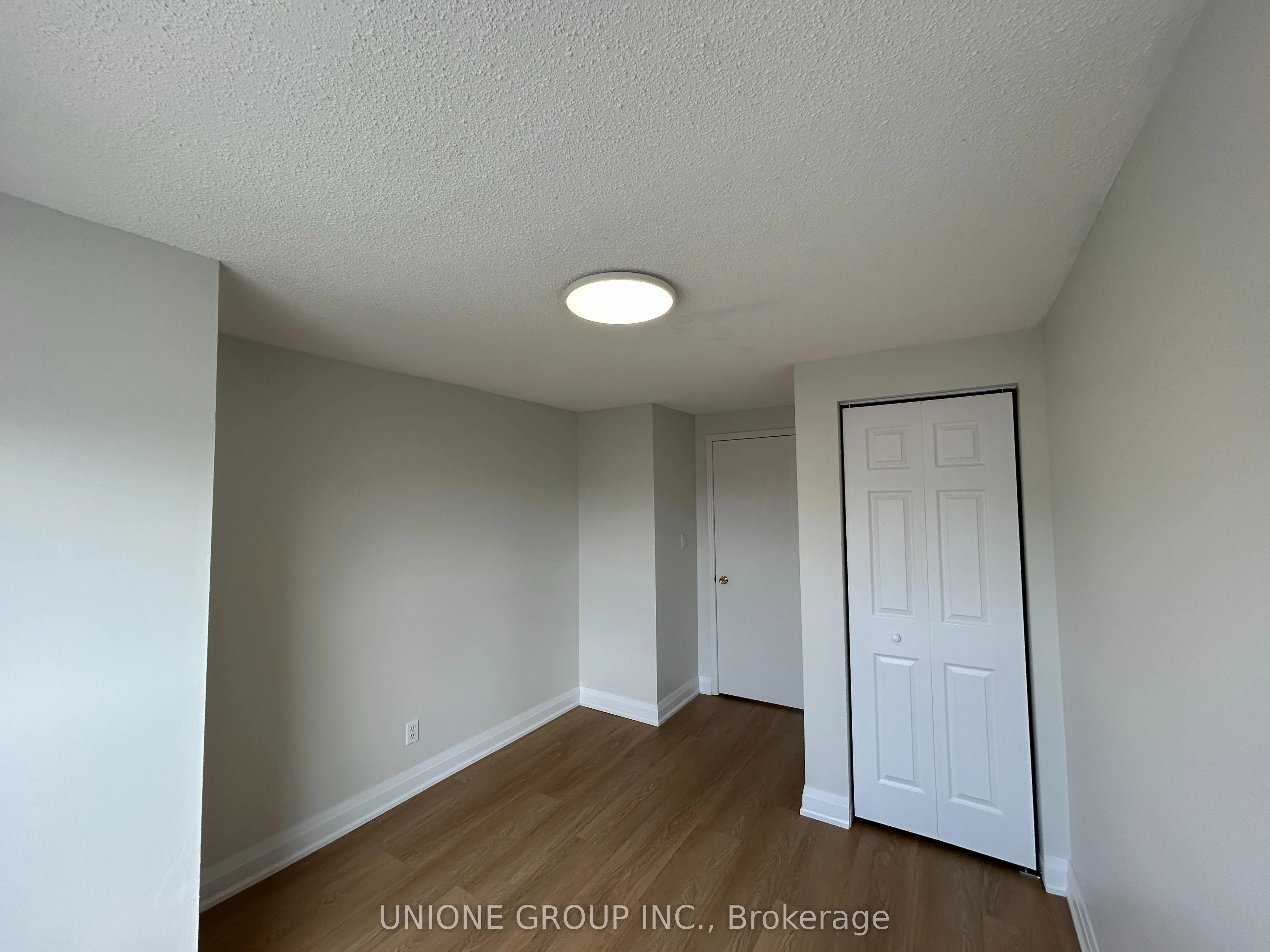 1570 Reeves Gate, #7