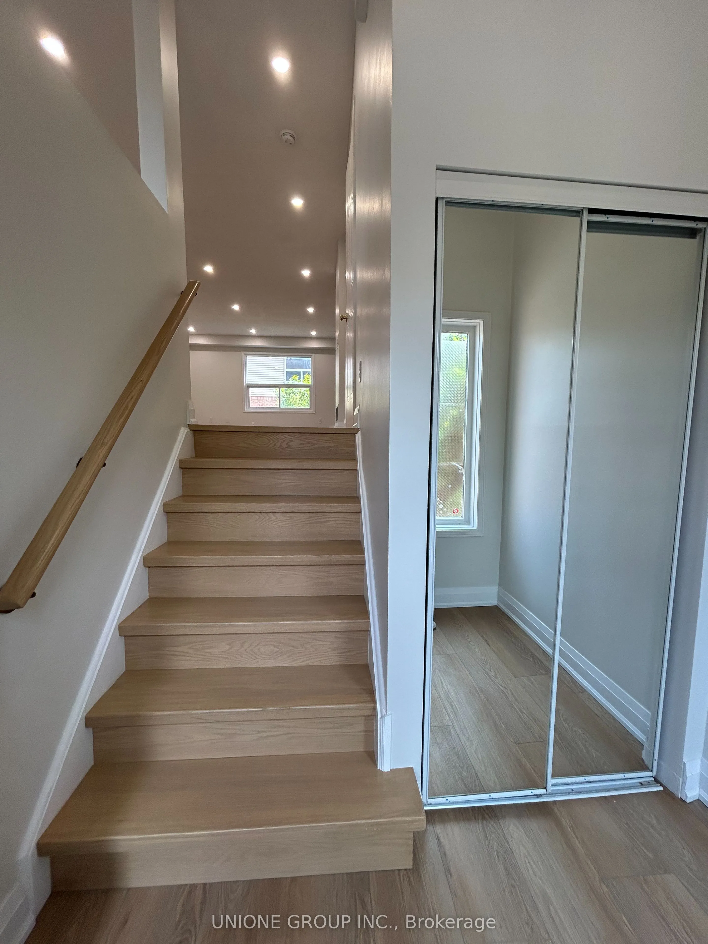 1570 Reeves Gate, #7