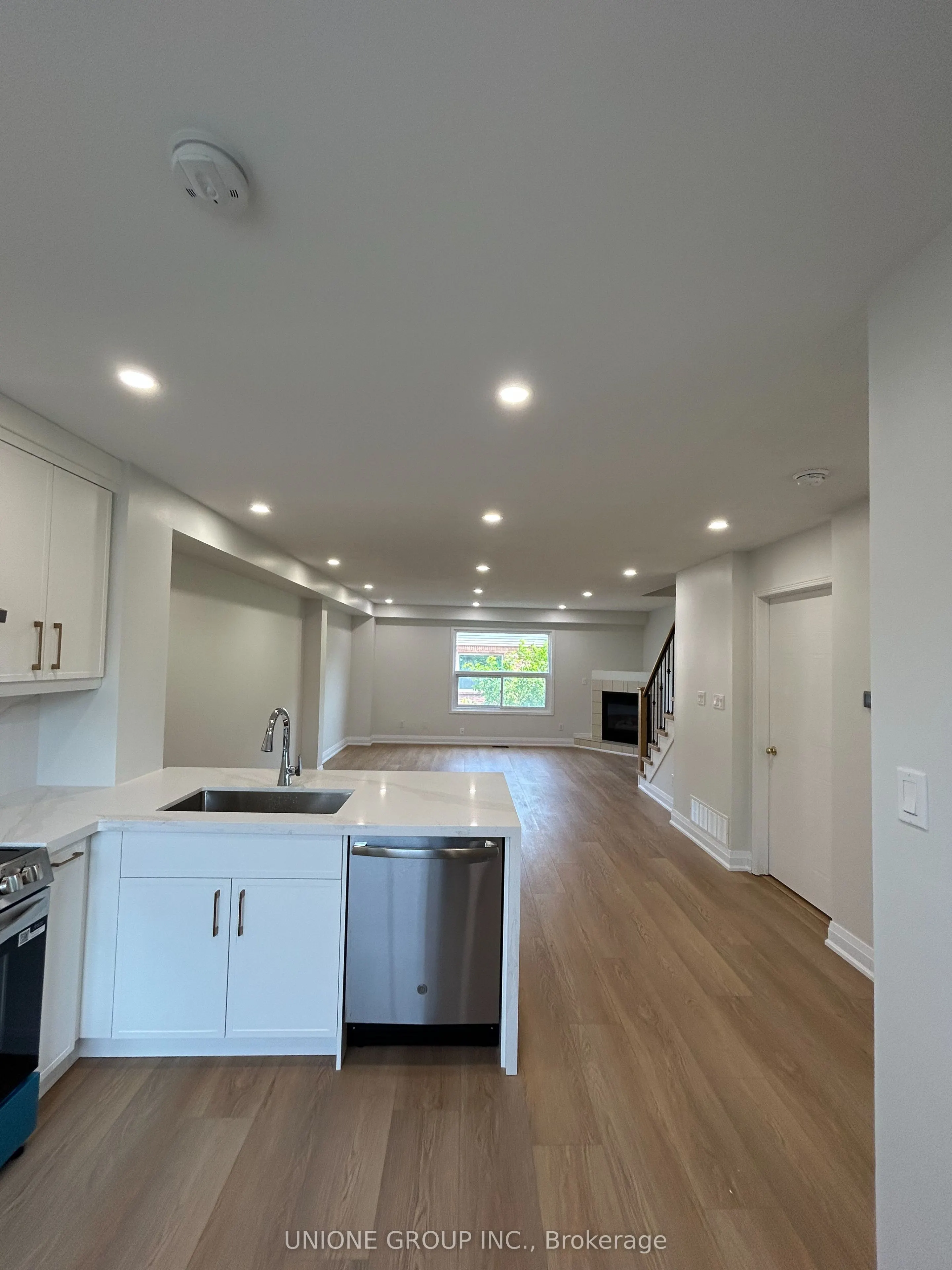 1570 Reeves Gate, #7