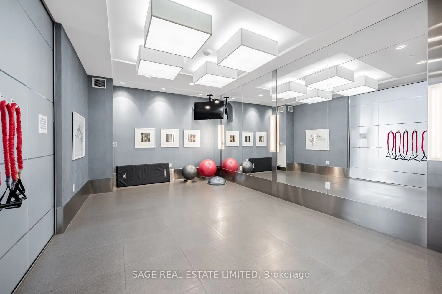 3500 Lakeshore Road W, #413