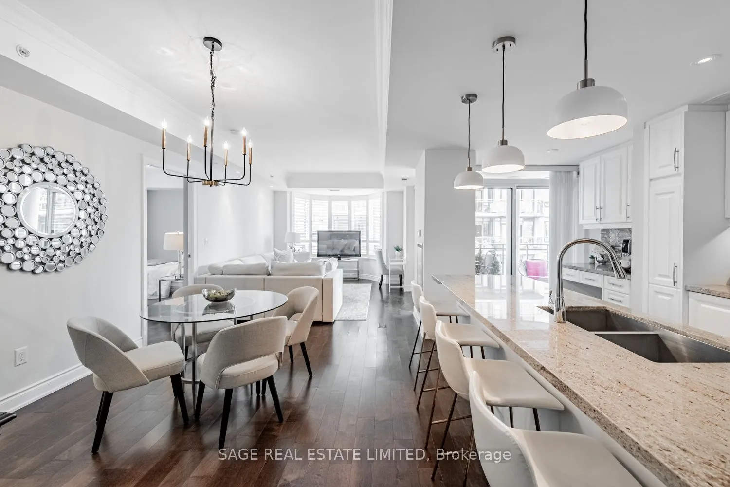 3500 Lakeshore Road W, #413