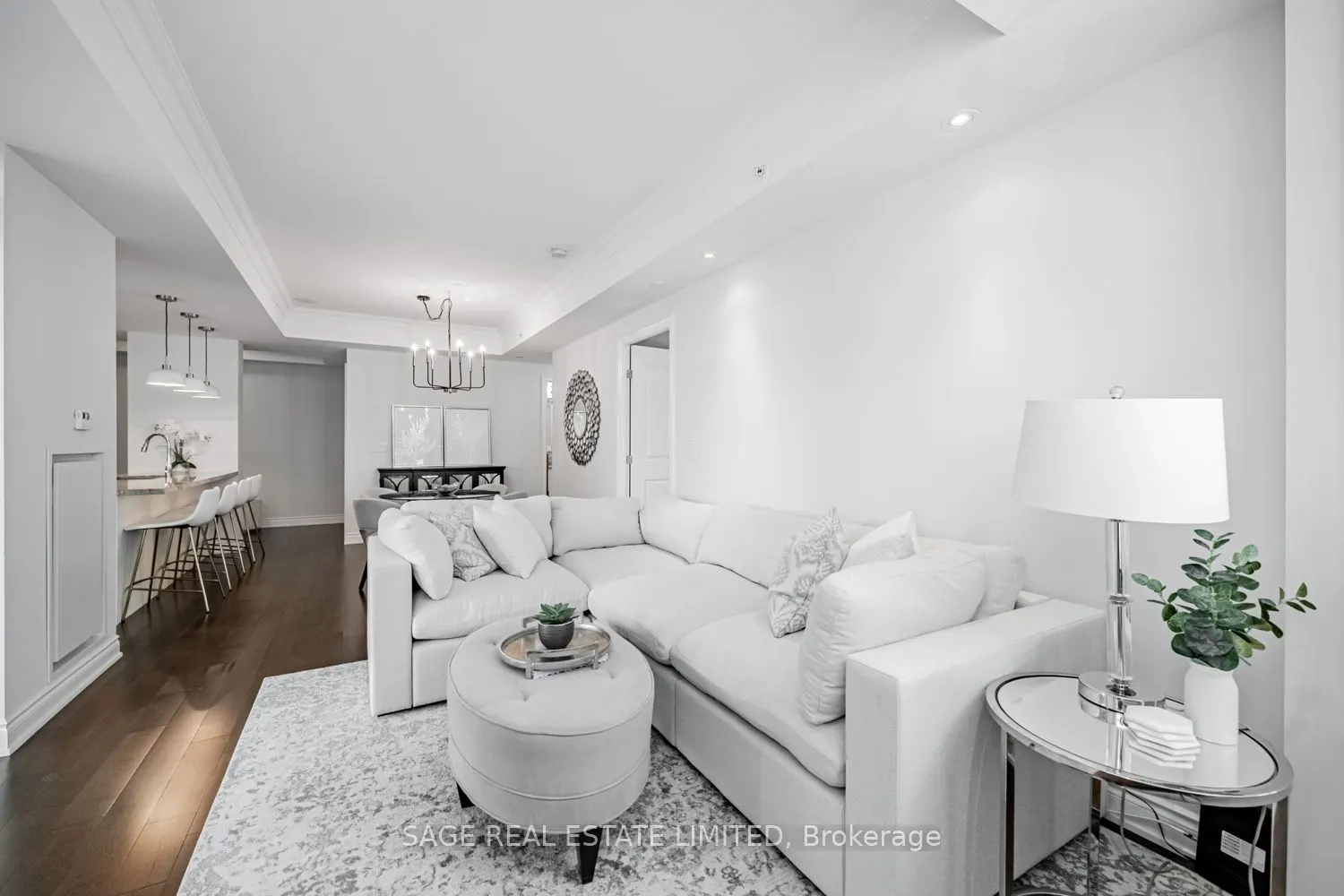 3500 Lakeshore Road W, #413