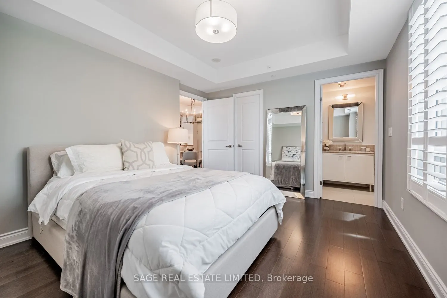 3500 Lakeshore Road W, #413