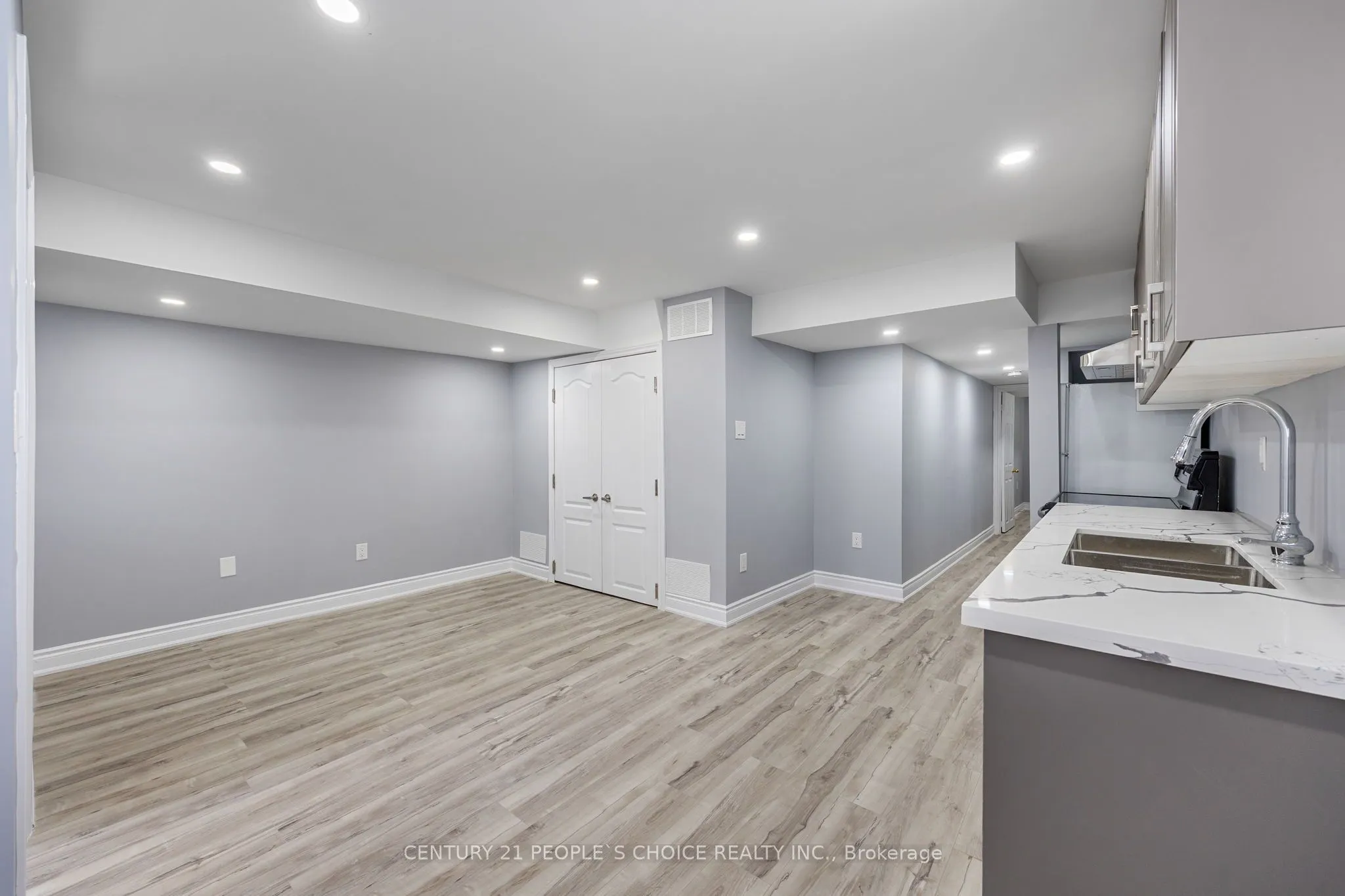 32 Frenchpark Circle NW