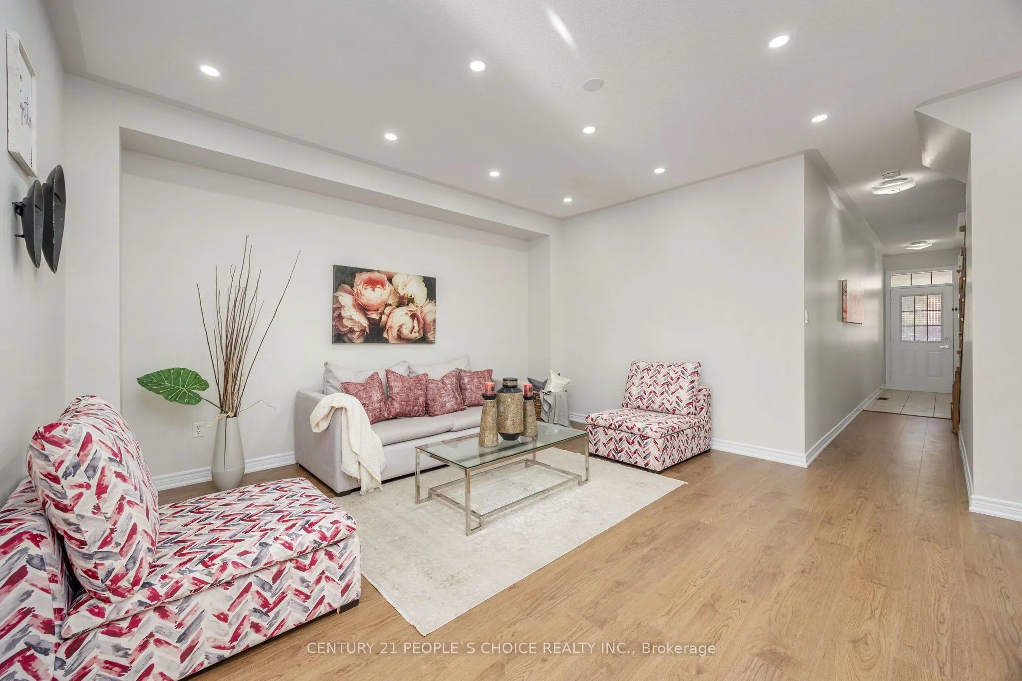 32 Frenchpark Circle NW