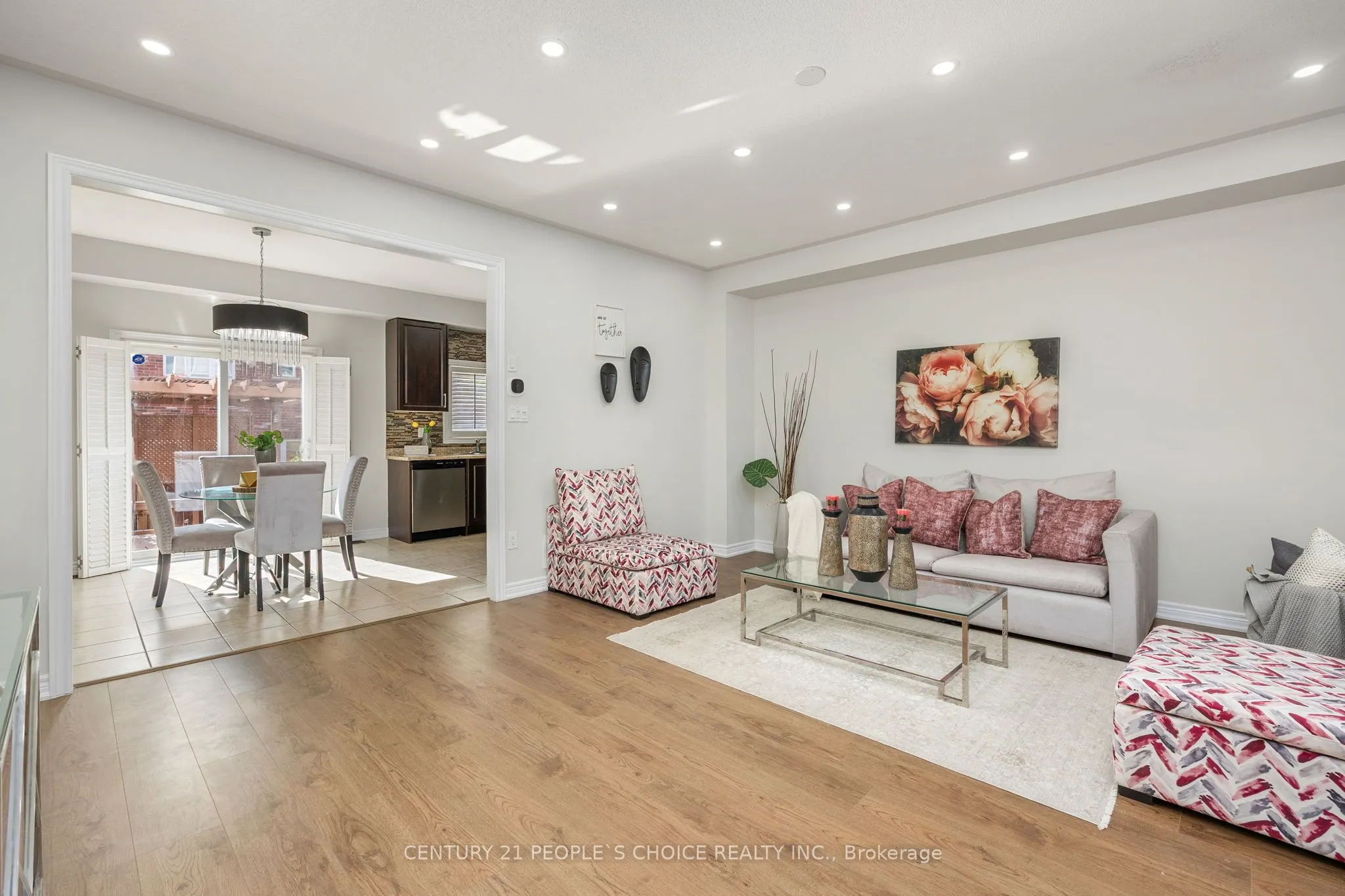 32 Frenchpark Circle NW