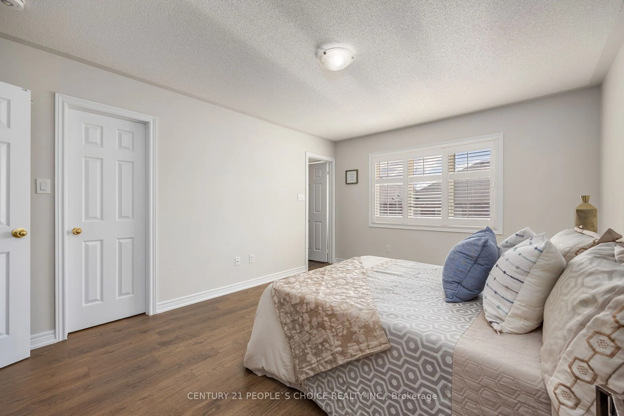 32 Frenchpark Circle NW